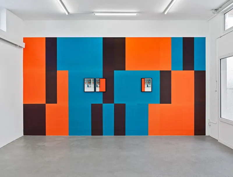 Exhibition View Groupshow «On Photography - New Perspectives; view on Shirana Shahbazi, Berlin (A+B) and Berlin (C), 2021» at Edition VFO, Zurich, 2021 / Photo: Bernhard Strauss / Courtesy: Edition VFO