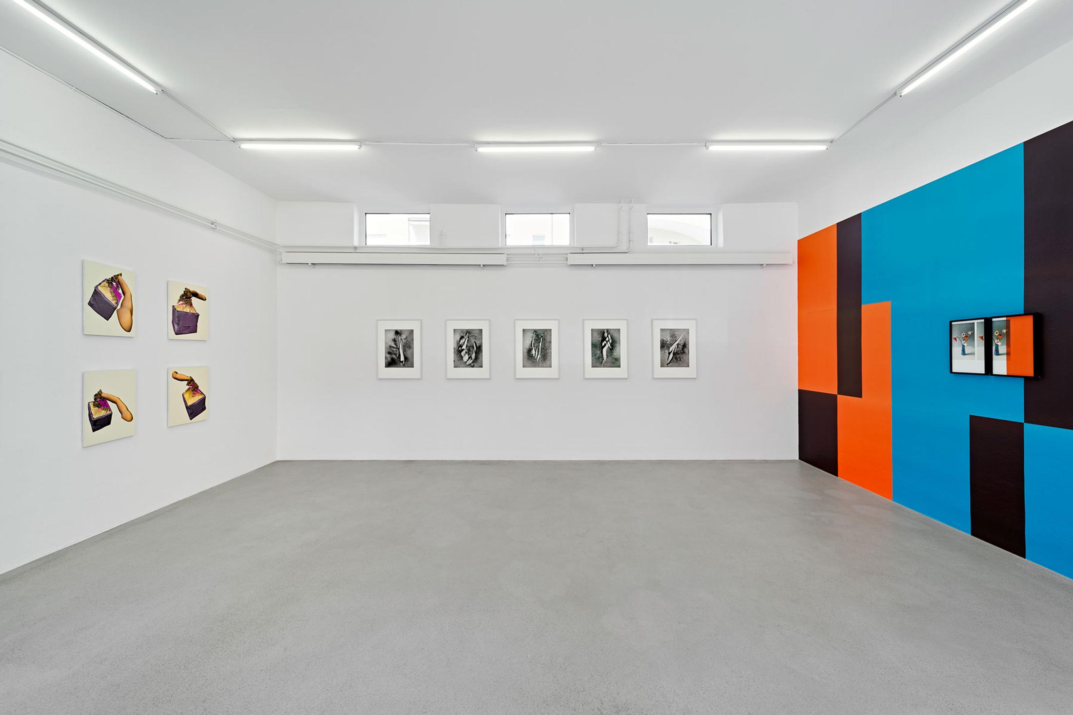 Exhibition View Groupshow «On Photography - New Perspectives» at Edition VFO, Zurich, 2021 / Photo: Bernhard Strauss / Courtesy: Edition VFO