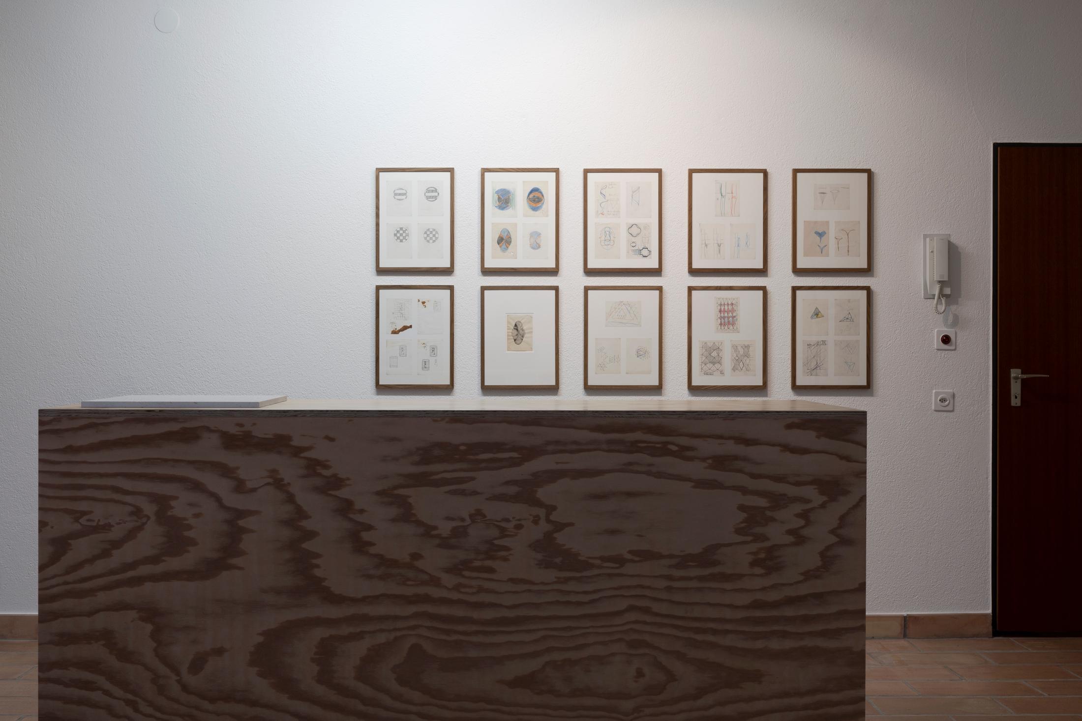 Exhibition View Owsky Kobalt Solo Show «Beseelte Steine» at Galerie Müller, Basel, 2022 / Photo: Gina Folly / Courtesy: the artist and Galerie Müller