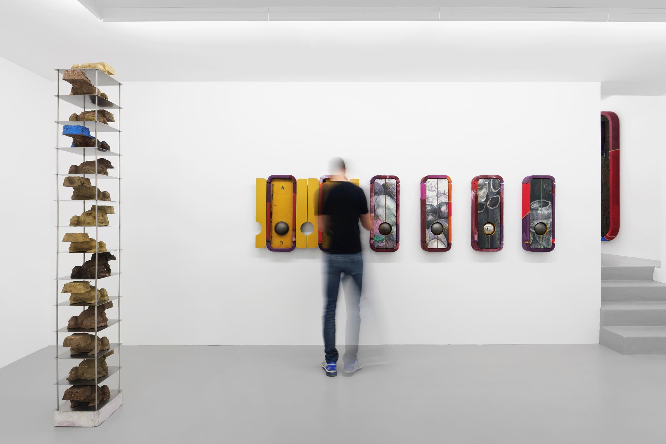 Exhibition View Pedro Wirz Solo Show «Tooth of a Giant» at GALERIE PHILIPPZOLLINGER, Zurich, 2020 / Photo: Conradin Frei / Courtesy: the artist and GALERIE PHILIPPZOLLINGER