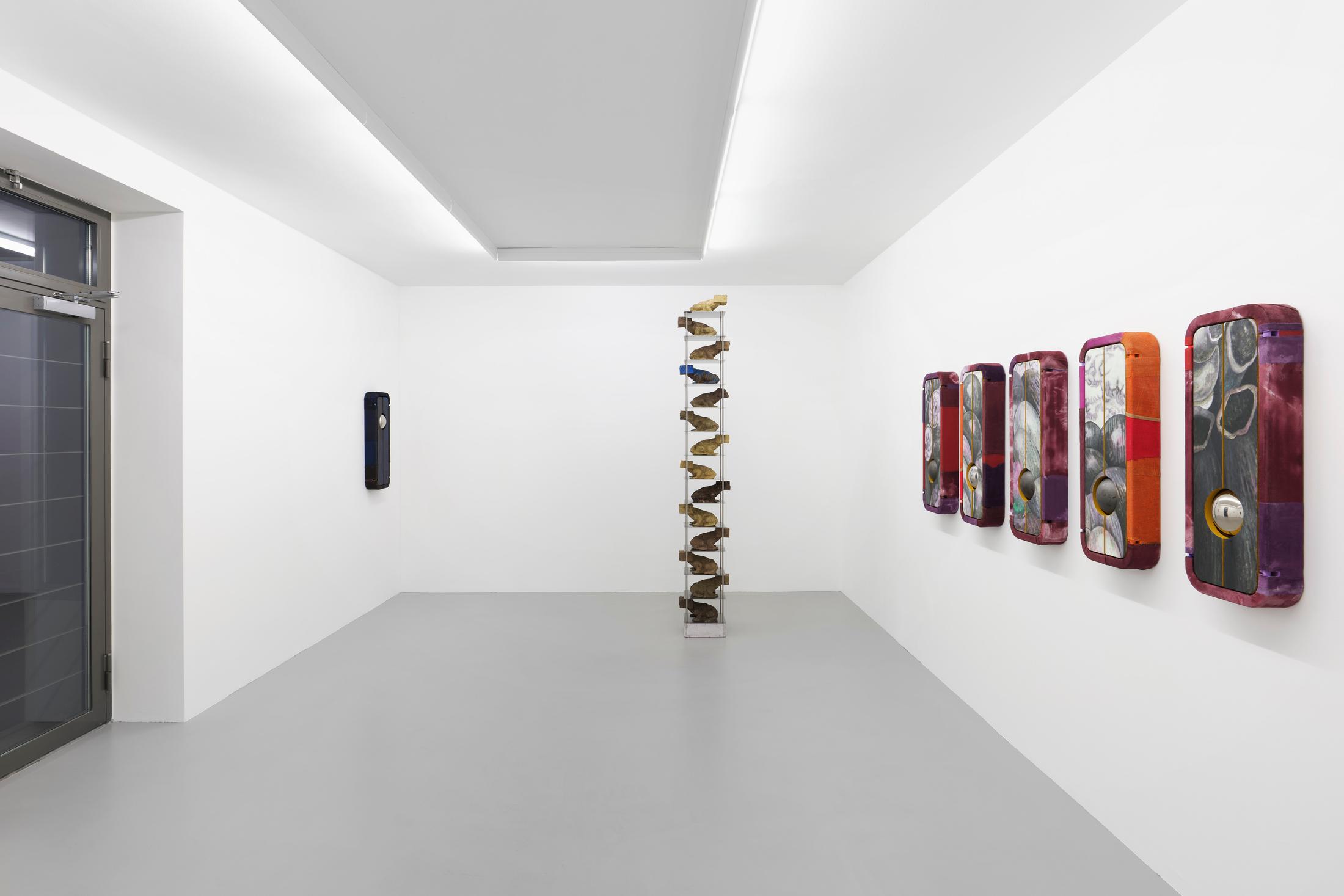 Exhibition View Pedro Wirz Solo Show «Tooth of a Giant» at GALERIE PHILIPPZOLLINGER, Zurich, 2020 / Photo: Conradin Frei / Courtesy: the artist and GALERIE PHILIPPZOLLINGER