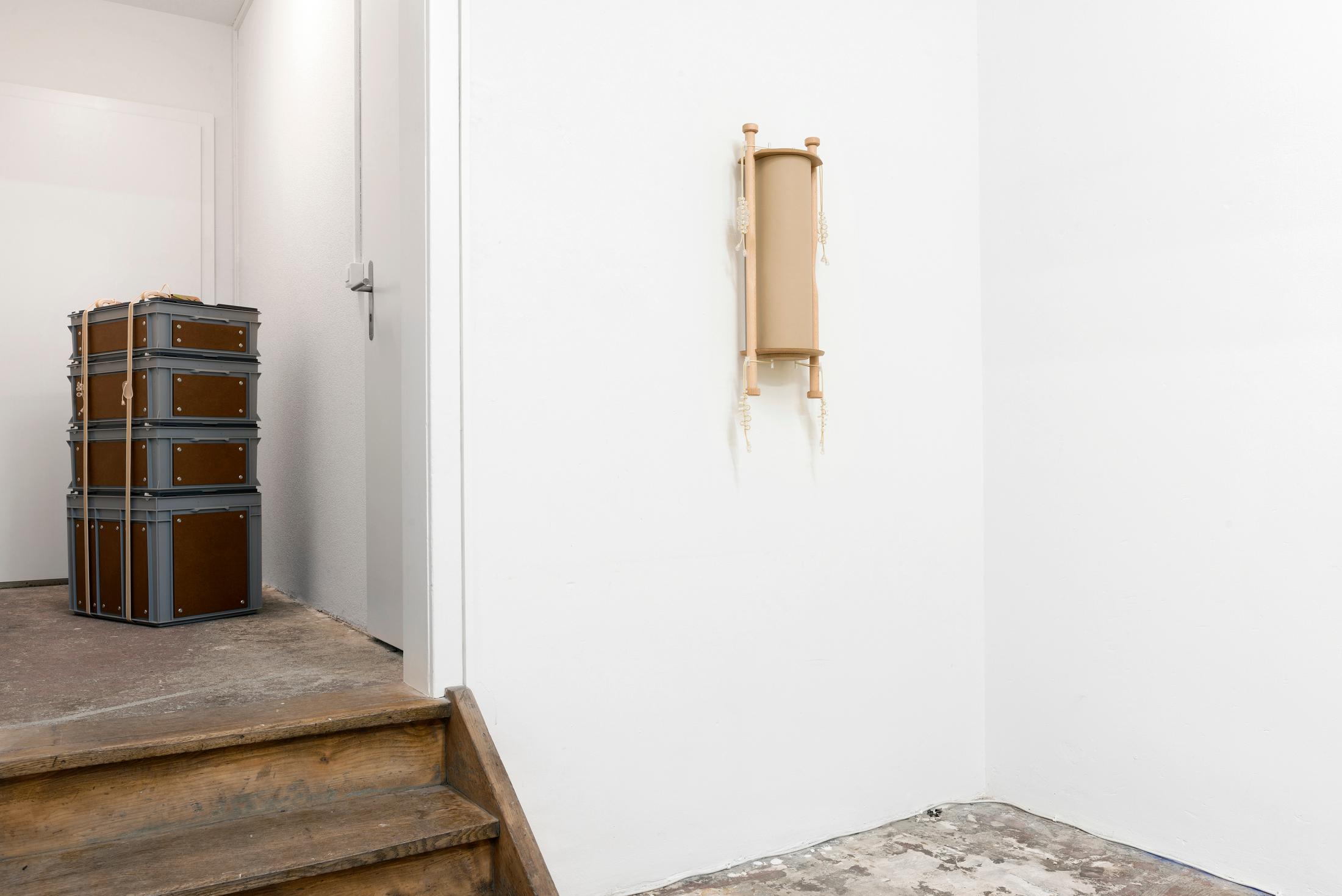 Exhibition View Groupshow «Peinture Jaune» at Sattelkammer, Bern / Photo: Samuel Rauber / Courtesy: the artist and Sattelkammer, Bern