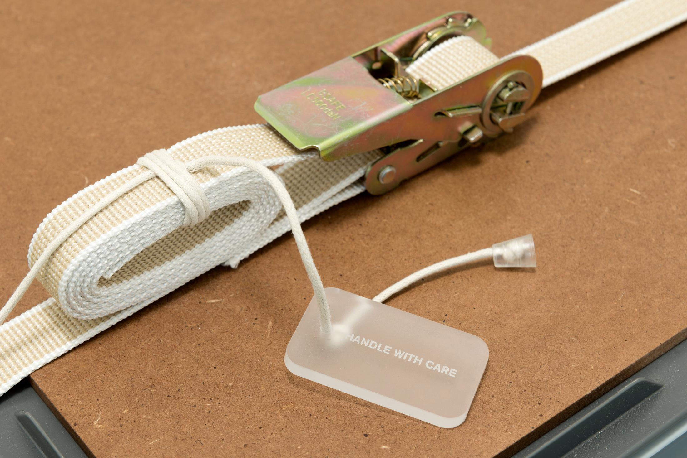 Exhibition View Groupshow «Peinture Jaune; view on Auerélien Martin, Untitled, 2019 (detail)» at Sattelkammer, Bern / Photo: Samuel Rauber / Courtesy: the artist and Sattelkammer, Bern