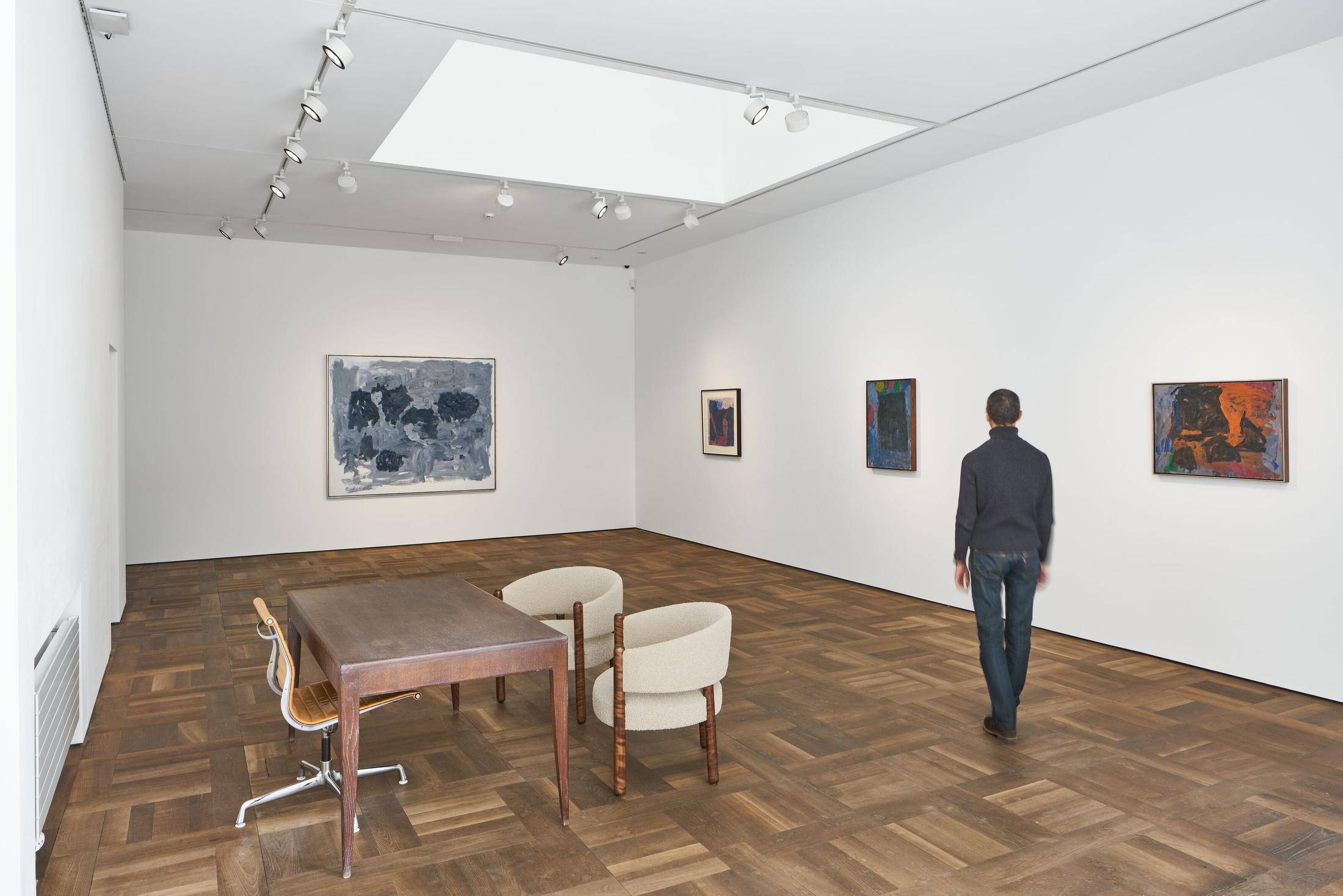 Exhibition View Philip Guston Solo Show «Transformation» at Hauser & Wirth, St. Moritz, 2020 / © The Estate of Philip Guston / Photo: Jon Etter / Courtesy: the Estate and Hauser & Wirth