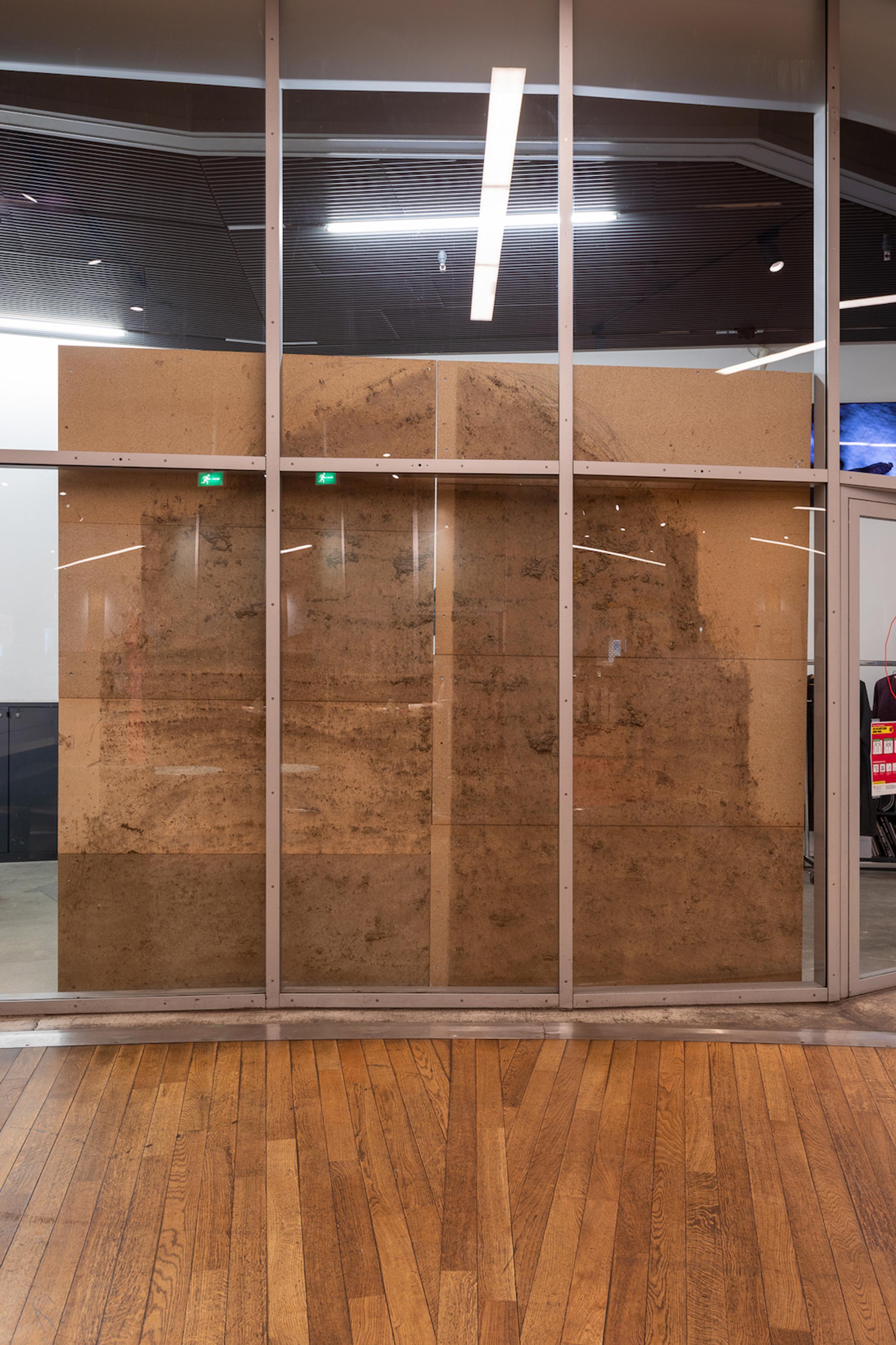 Exhibition View Philipp Hänger Soloshow «Dear Optimist» at Kunsthalle Luzern, Lucerne, 2020 / Photo: Killian Bannwart / Courtesy: the artist and Kunsthalle Luzern