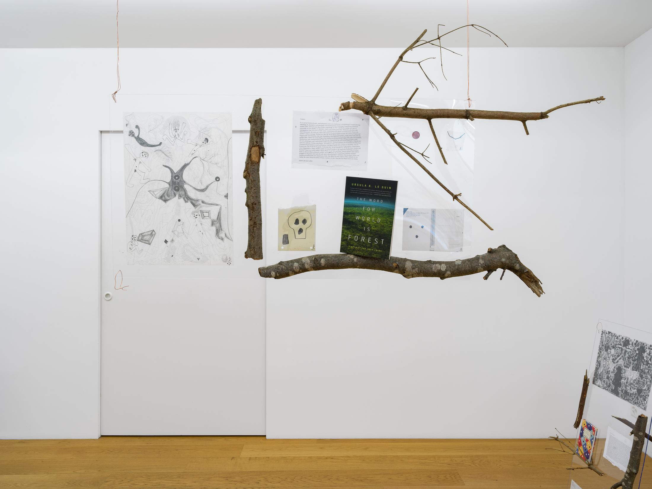 Exhibition View Philipp Schwalb Solo Show «DIE GIFT BORN; view on Philipp Schwalb, Bodenseecontext 2, 2021» at Kirchgasse Gallery, Steckborn, 2021 / Photo: CE / Courtesy: the artist and Kirchgasse Gallery