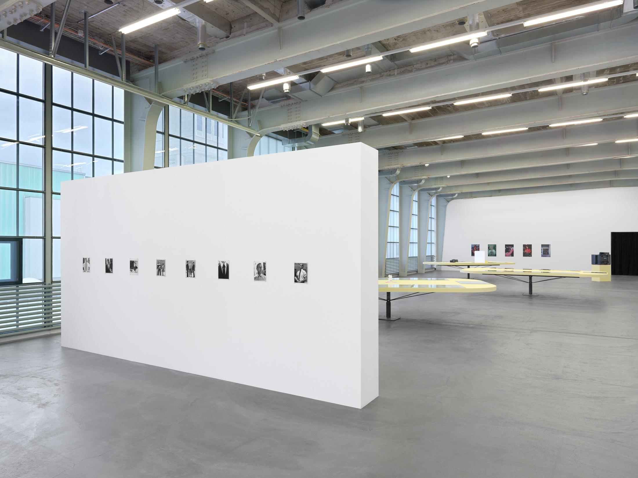 Exhibition View Pippa Garner Solo Show «Act Like You Know Me» at Kunsthalle Zürich, Zurich, 2023 / Photo: Annik Wetter / Courtesy: the artist and Kunsthalle Zürich