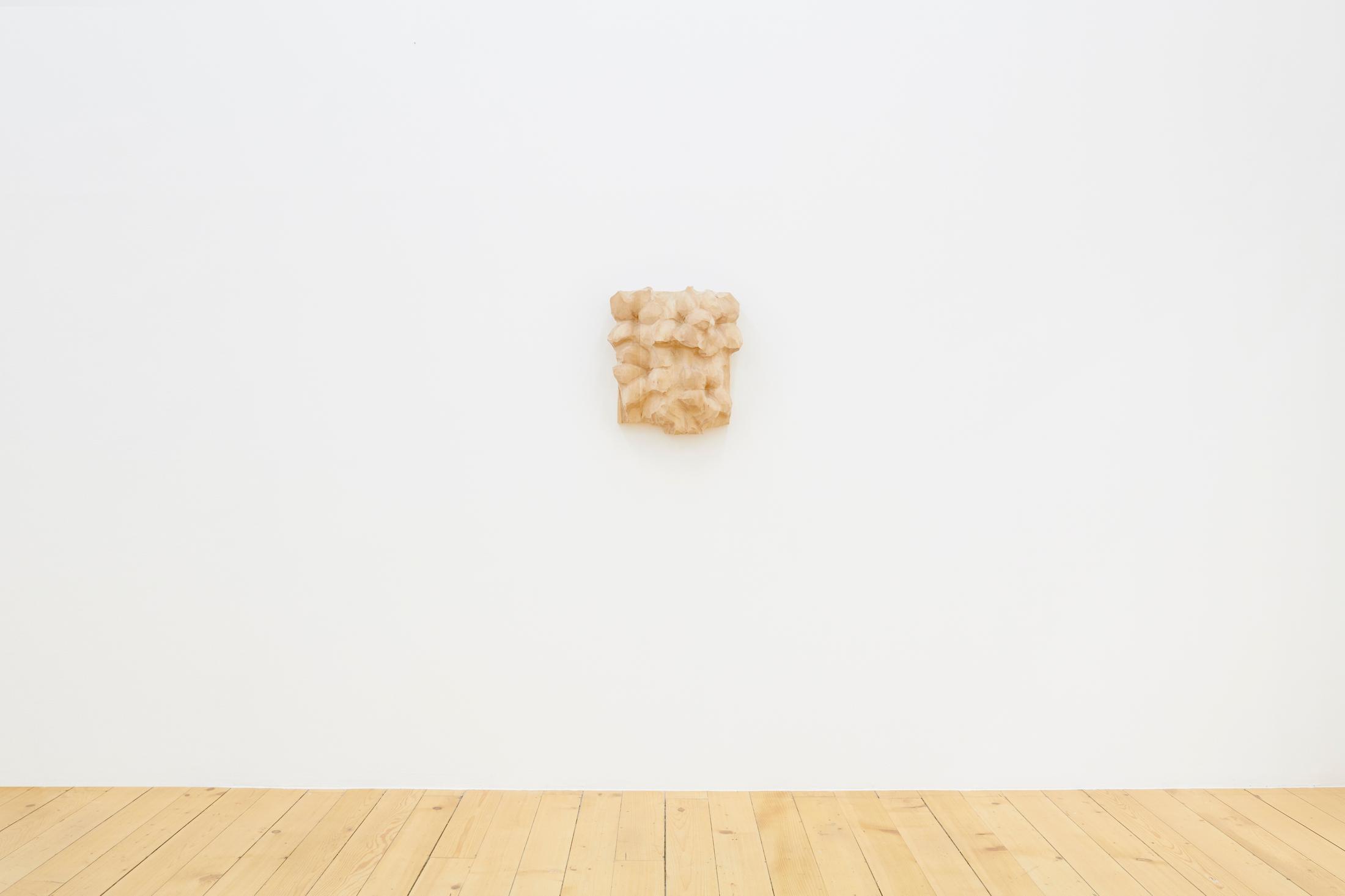 Exhibition View Groupshow «Plattform20; view on Andreas Kalbermatter, not yet titled, 2020» at Fri Art, Fribourg, 2020 / Photo: © Guillaume Python / Courtesy: the artists and Fri Art