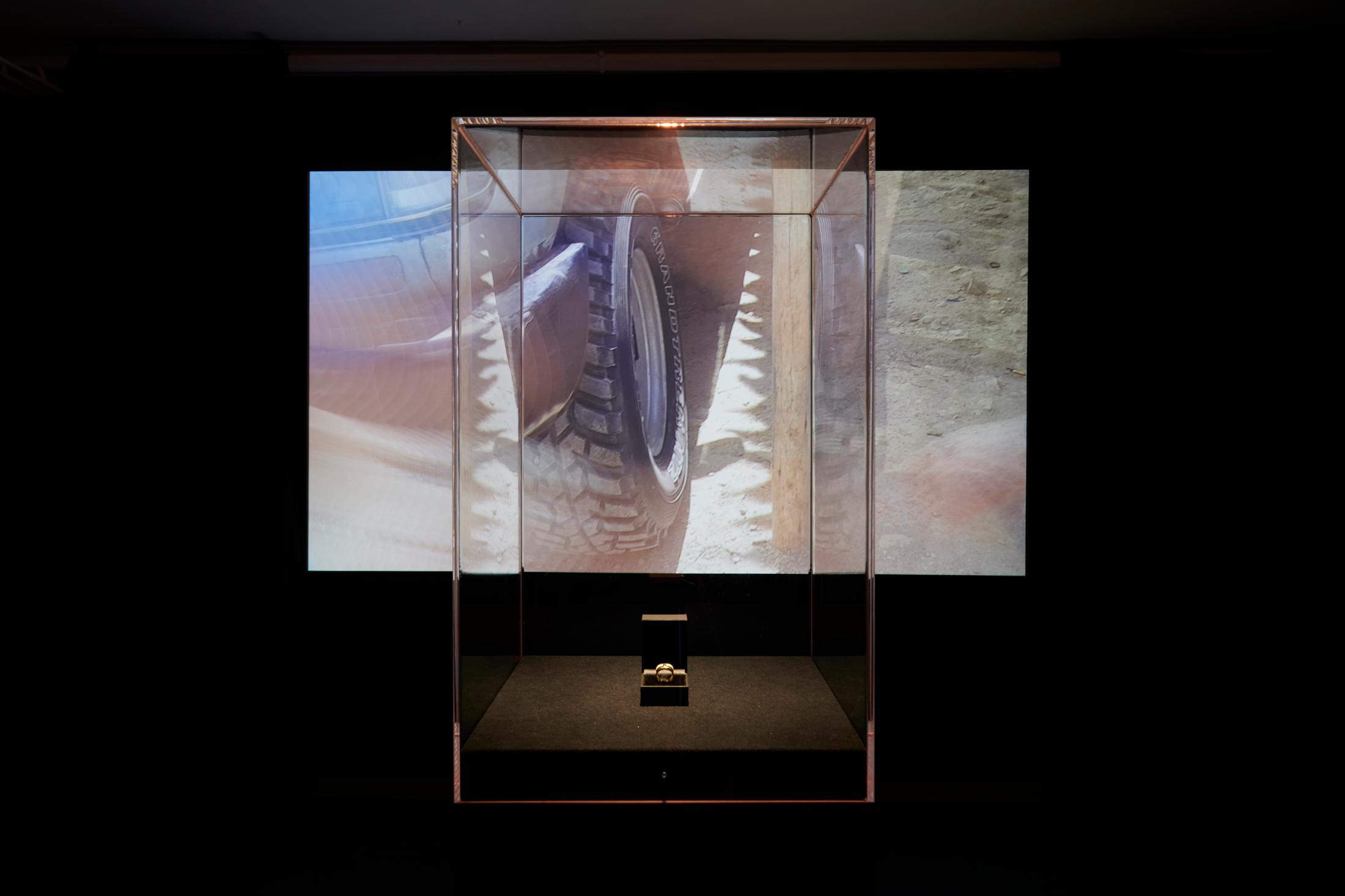 Exhibition View Groupshow «Plattform20; view on Sherian Mohammed Forster, I just went Rick the Ruler with the Jeweller, 2020» at Fri Art, Fribourg, 2020 / Photo: © Guillaume Python / Courtesy: the artists and Fri Art