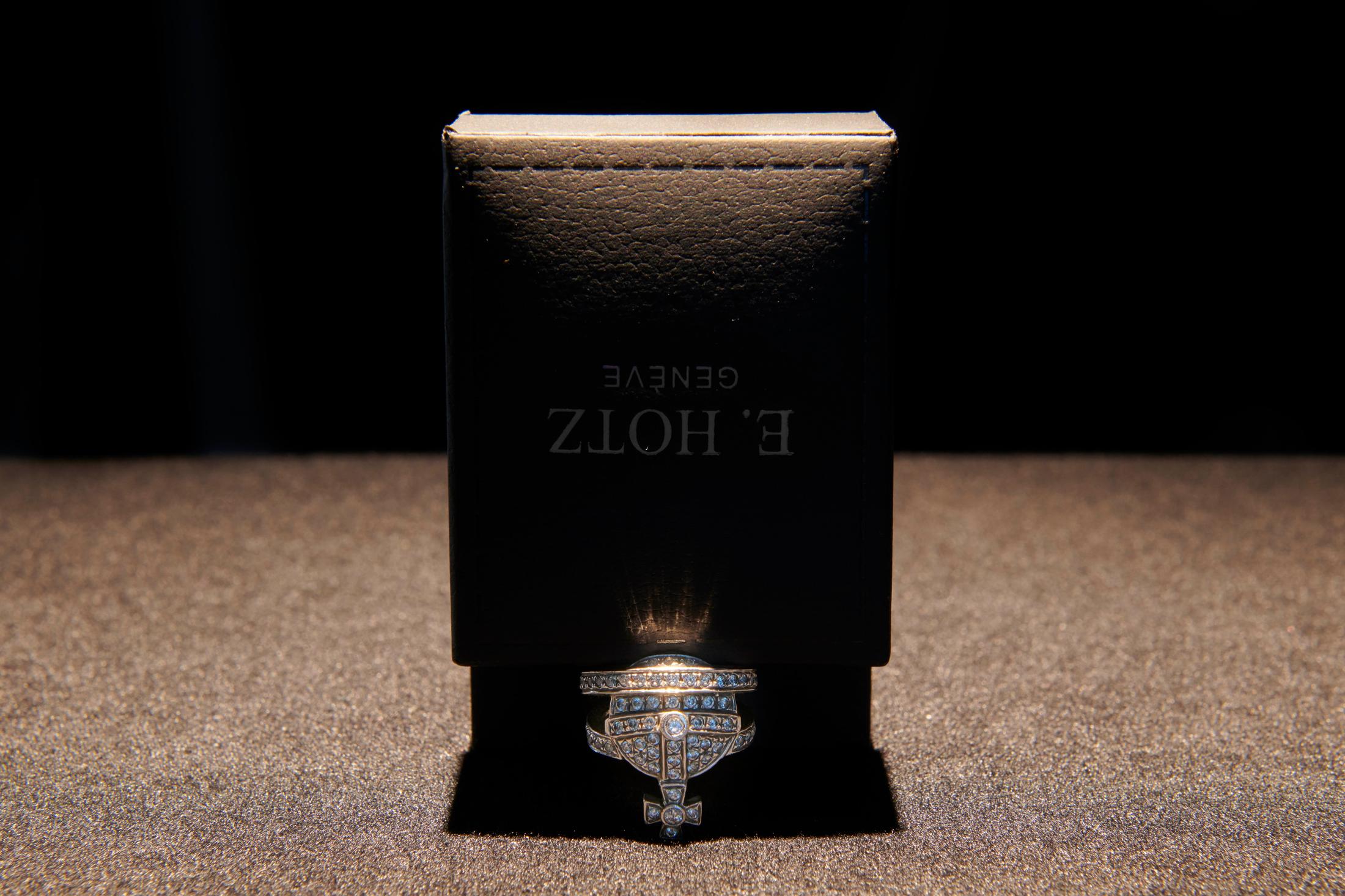 Exhibition View Groupshow «Plattform20; view on Sherian Mohammed Forster, I just went Rick the Ruler with the Jeweller, 2020» at Fri Art, Fribourg, 2020 / Photo: © Guillaume Python / Courtesy: the artists and Fri Art