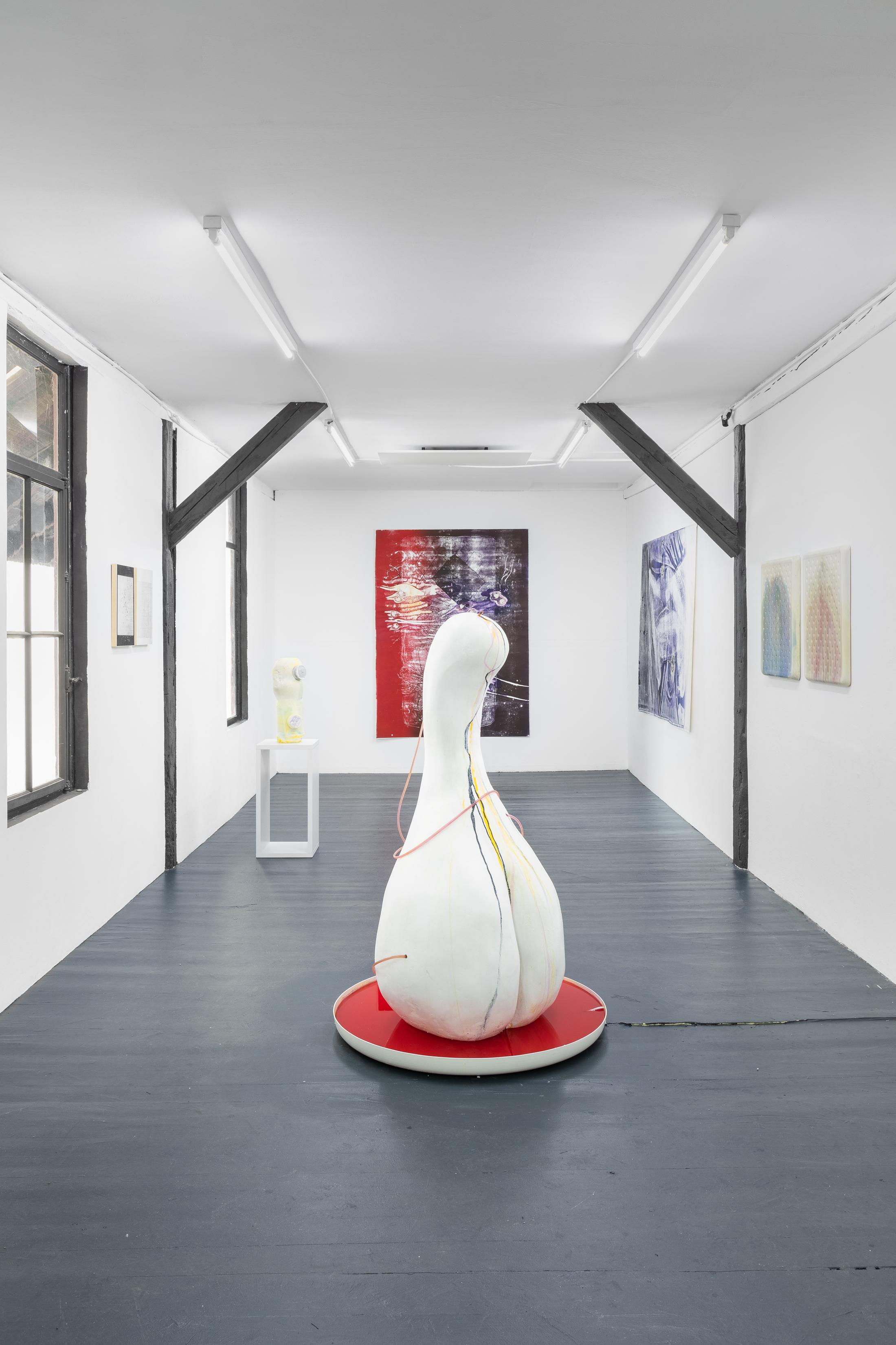 Exhibition View Group Show «Put-to-bed» at Last Tango, Zurich, 2021 / Photo: Kilian Bannwart / Courtesy: the artists and Last Tango