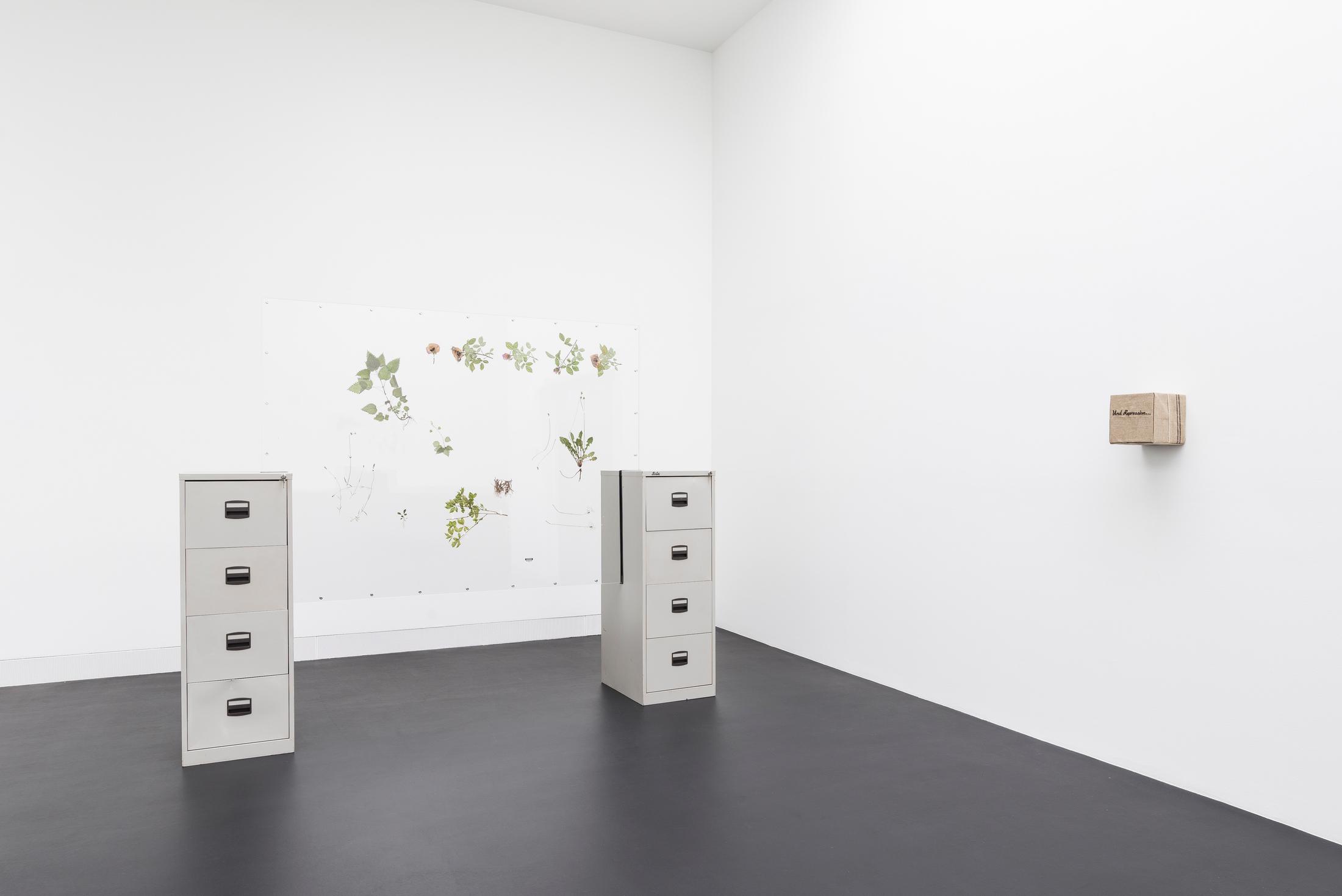 Exhibition View Rachal Bradley Soloshow «Erotics of Infrastructure iii» at Galerie Gregor Staiger, Zurich, 2020 / Courtesy: the artist and Galerie Gregor Staiger