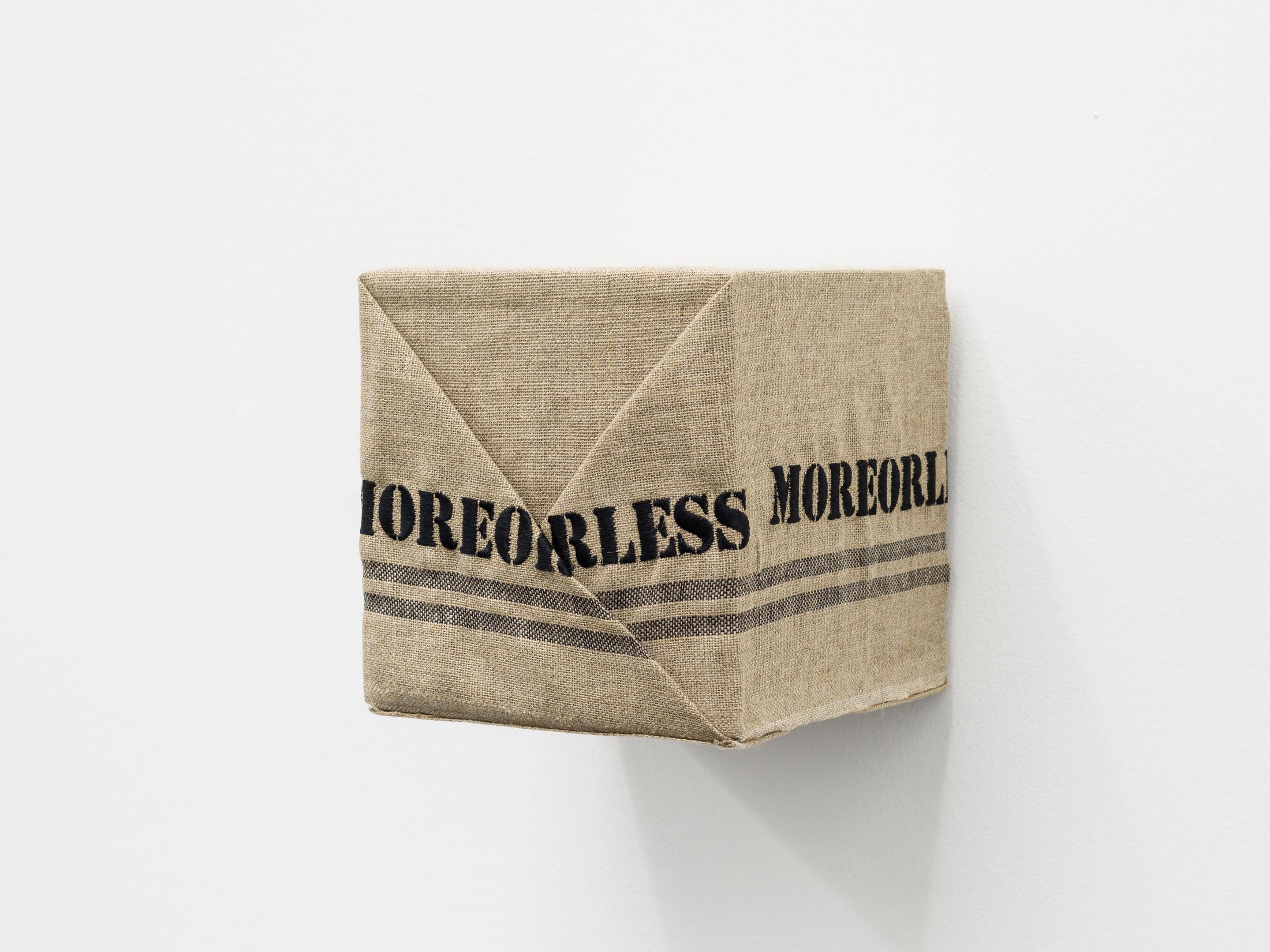 Exhibition View Rachal Bradley Soloshow «Erotics of Infrastructure iii; view on Rachal Bradley, One Poor Clare (Moreorless), 2020, 100% French linen, cotton, wood, screws, 21 x 21 x 21 cm» at Galerie Gregor Staiger, Zurich, 2020 / Courtesy: the artist and Galerie Gregor Staiger