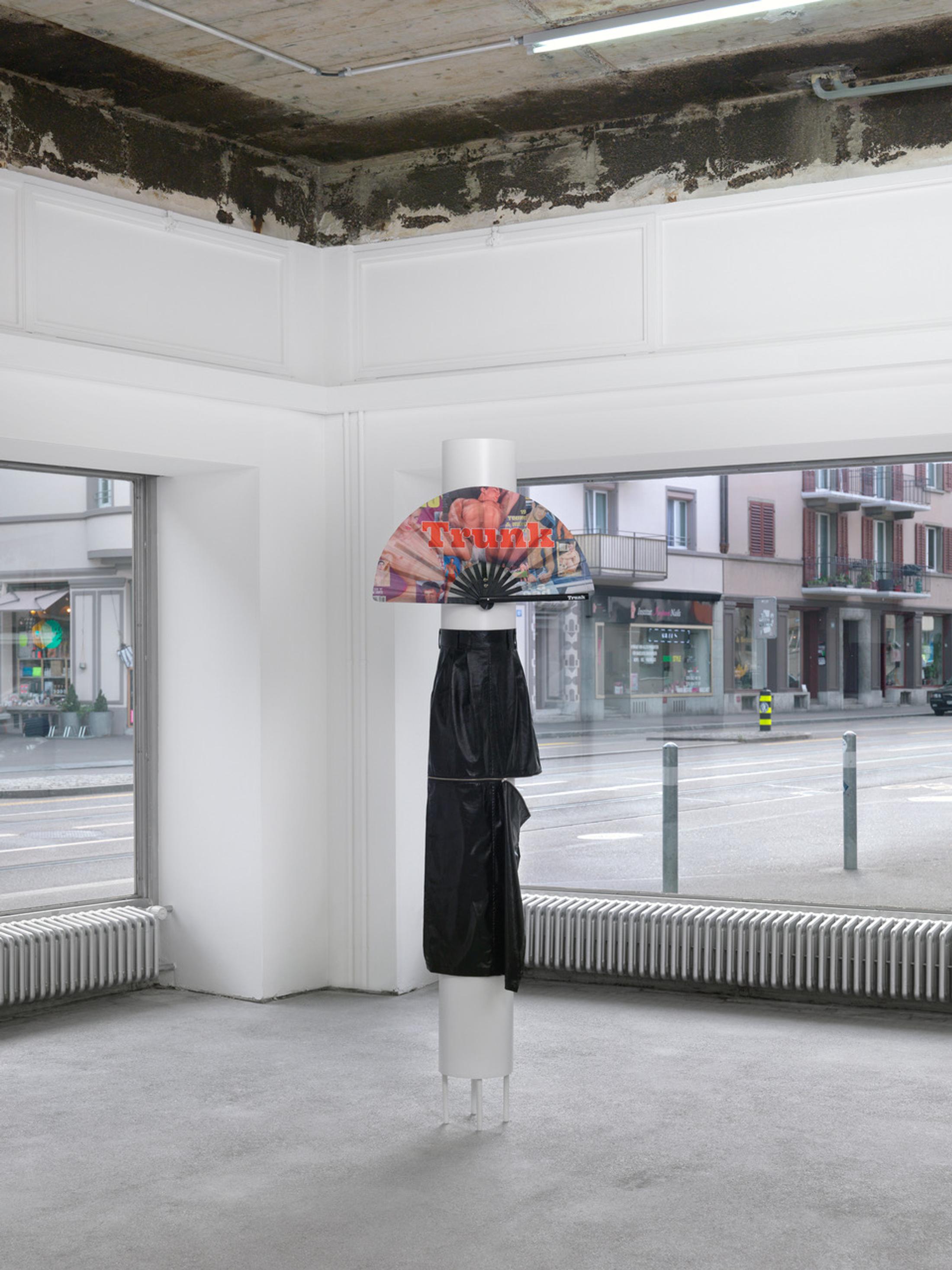 Groupshow «Reconstruction 重建»
curated by Aita Sulser & Johannes Hoerning at Karma International, Zurich, 2021 / Photo: Annik Wetter / Courtesy: Karma International & Fluids, Zurich 2021