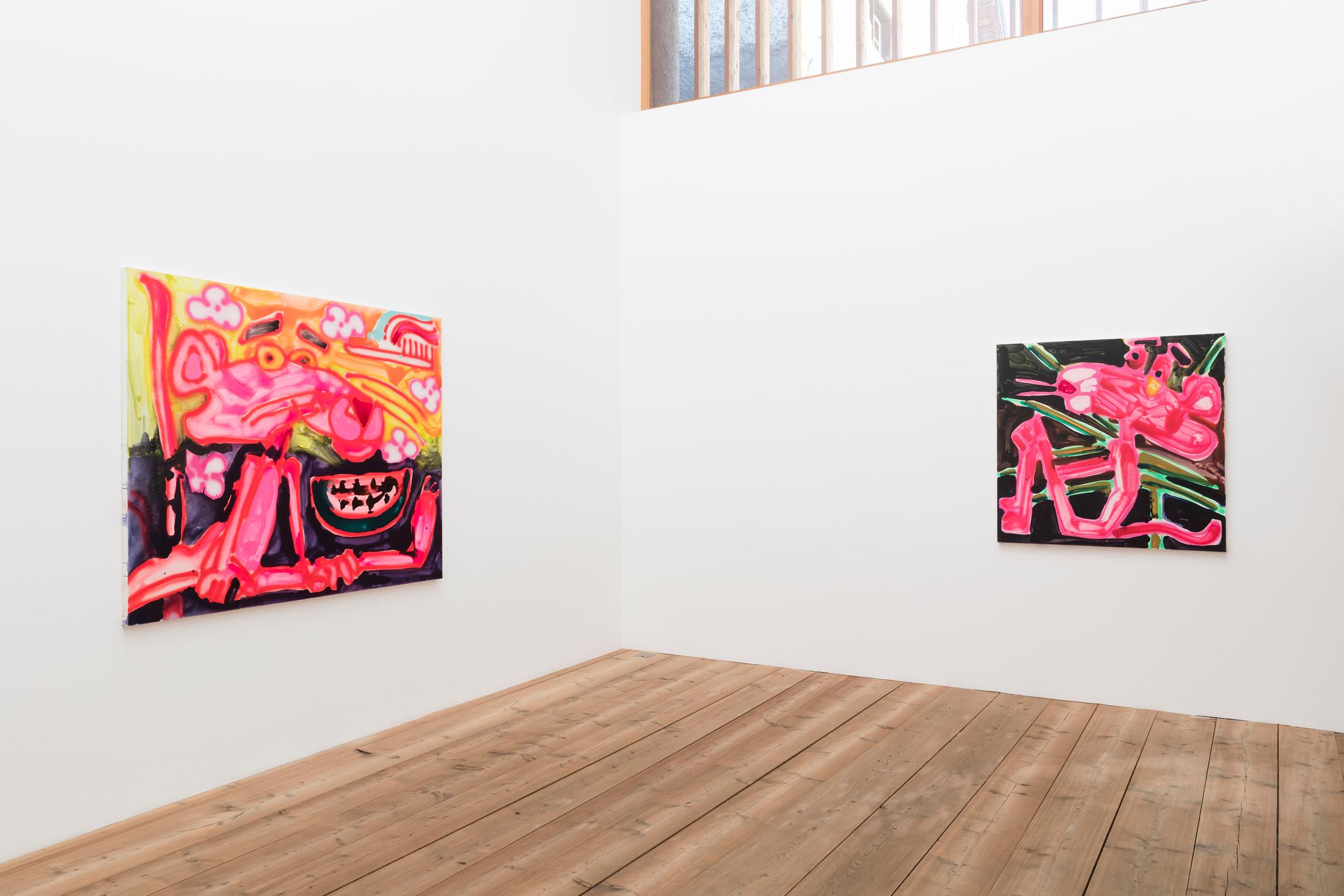 Installation View Katherine Bernhardt Groupshow "Reinventing the Figure" at Galleria Monica De Cardenas / Courtesy: the gallery and the artists