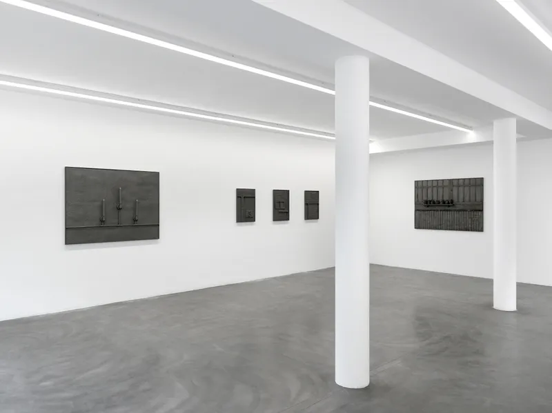 Exhibition View Rico Weber Soloshow «Silver Dust» at Galerie Maria Bernheim, Zurich, 2020 / Photo: Annik Wetter / Courtesy: Galerie Maria Bernheim
