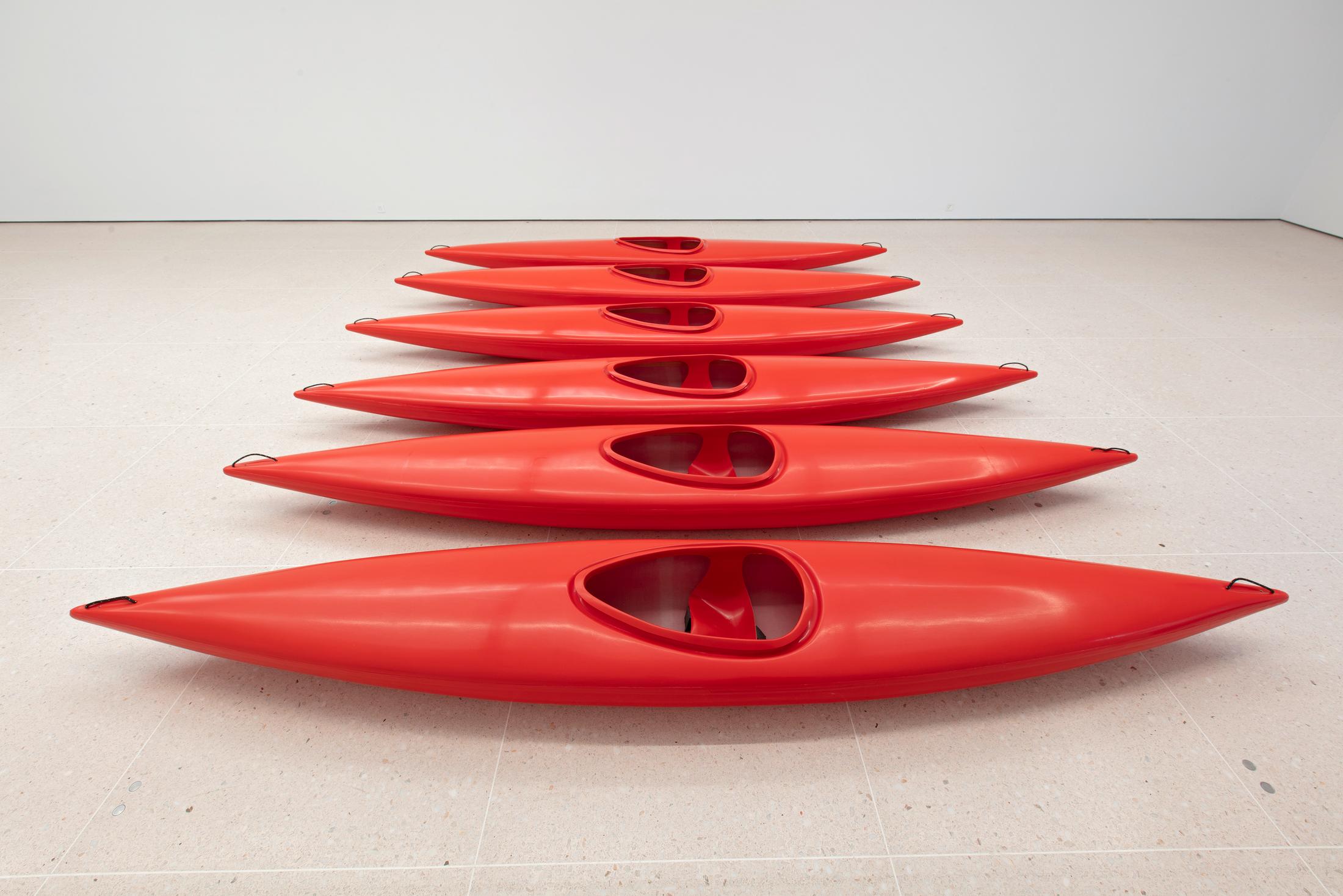 Exhibition View Roman Signer Soloshow at Kunsthaus Zug, Zug, 2019 / Photo: Stefan Rohner / Courtesy: the artist and Kunsthaus Zug