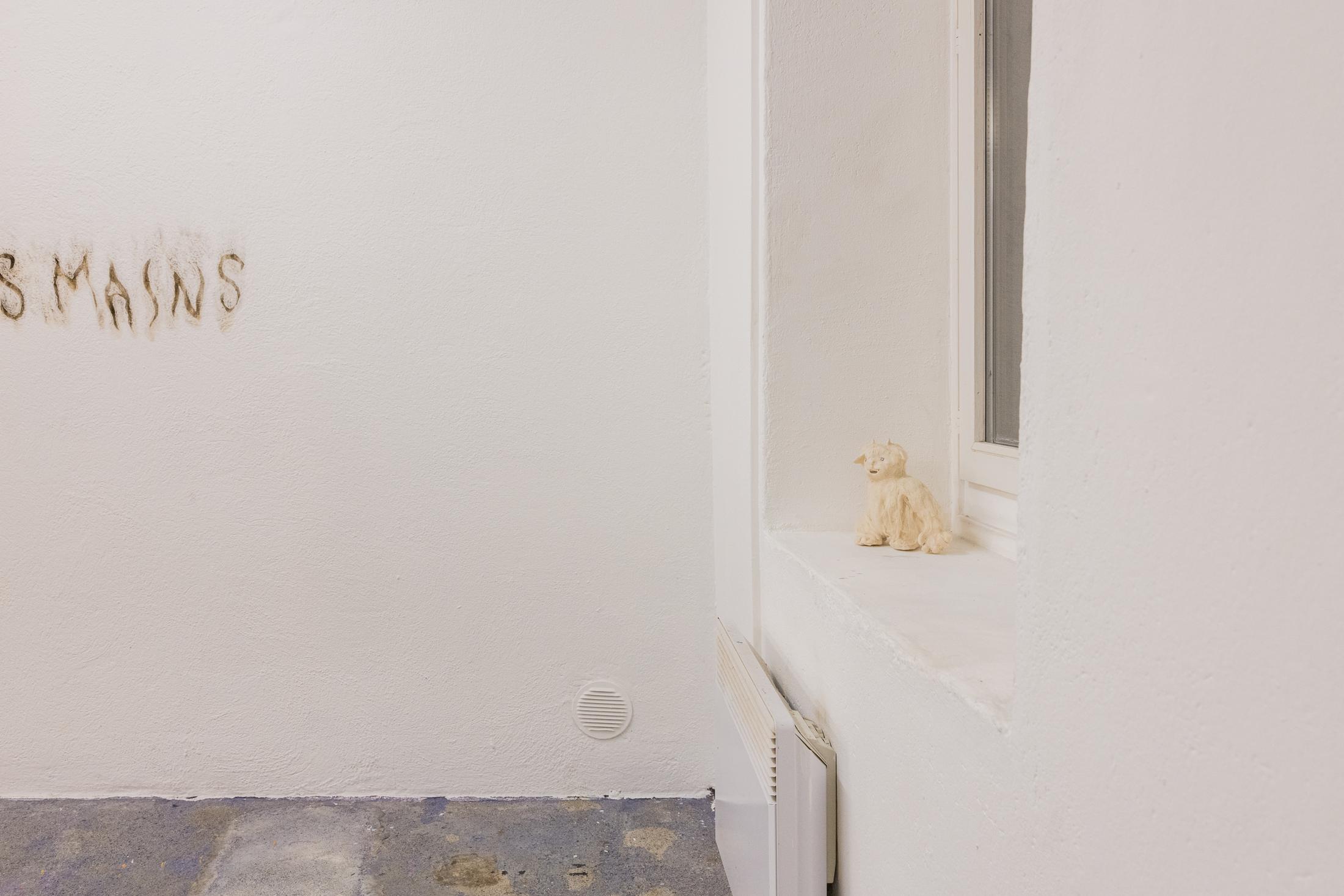 Exhibition View Duo Show «Fusionner nos Ardeurxes» at WallStreet, Fribourg, 2022-2023 / Photo: Julie Folly / Courtesy: the artists and WallStreet