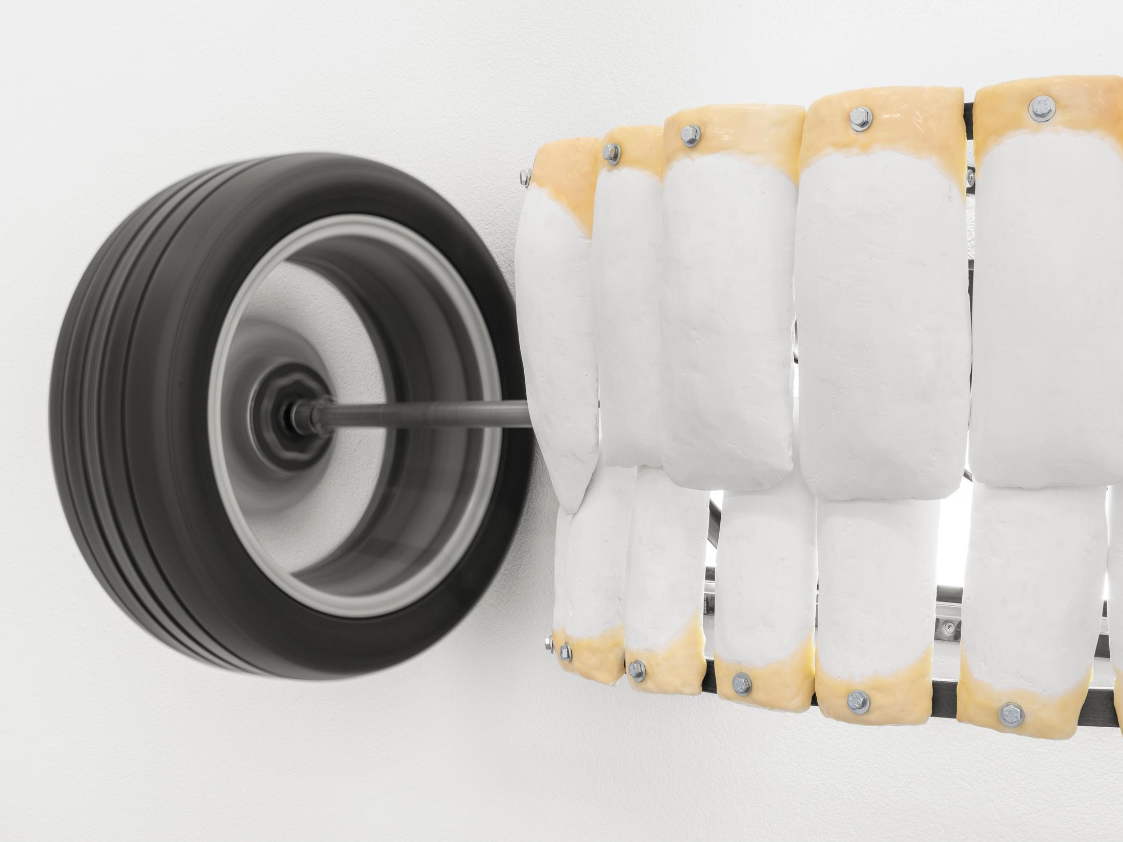 Exhibition View Group Show «Rosaspina; view on Jeronim Horvat, Teeth Grinder (Detail), 2022» at La rada, Locarno, 2022 / Photo: Riccardo Giancola / Courtesy: the artists and La rada