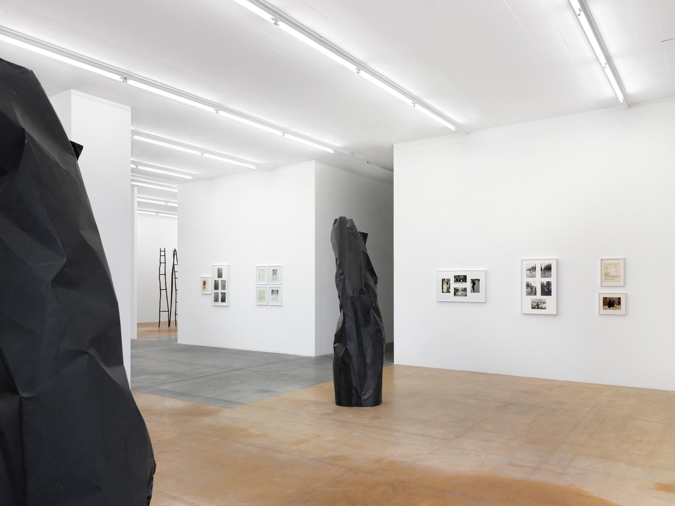 Exhibition View Rosemarie Castoro Soloshow «Time = space between appointment and meeting» at MAMCO, Geneva, 2019 / Photo: Annik Wetter / Courtesy: the artist and MAMCO