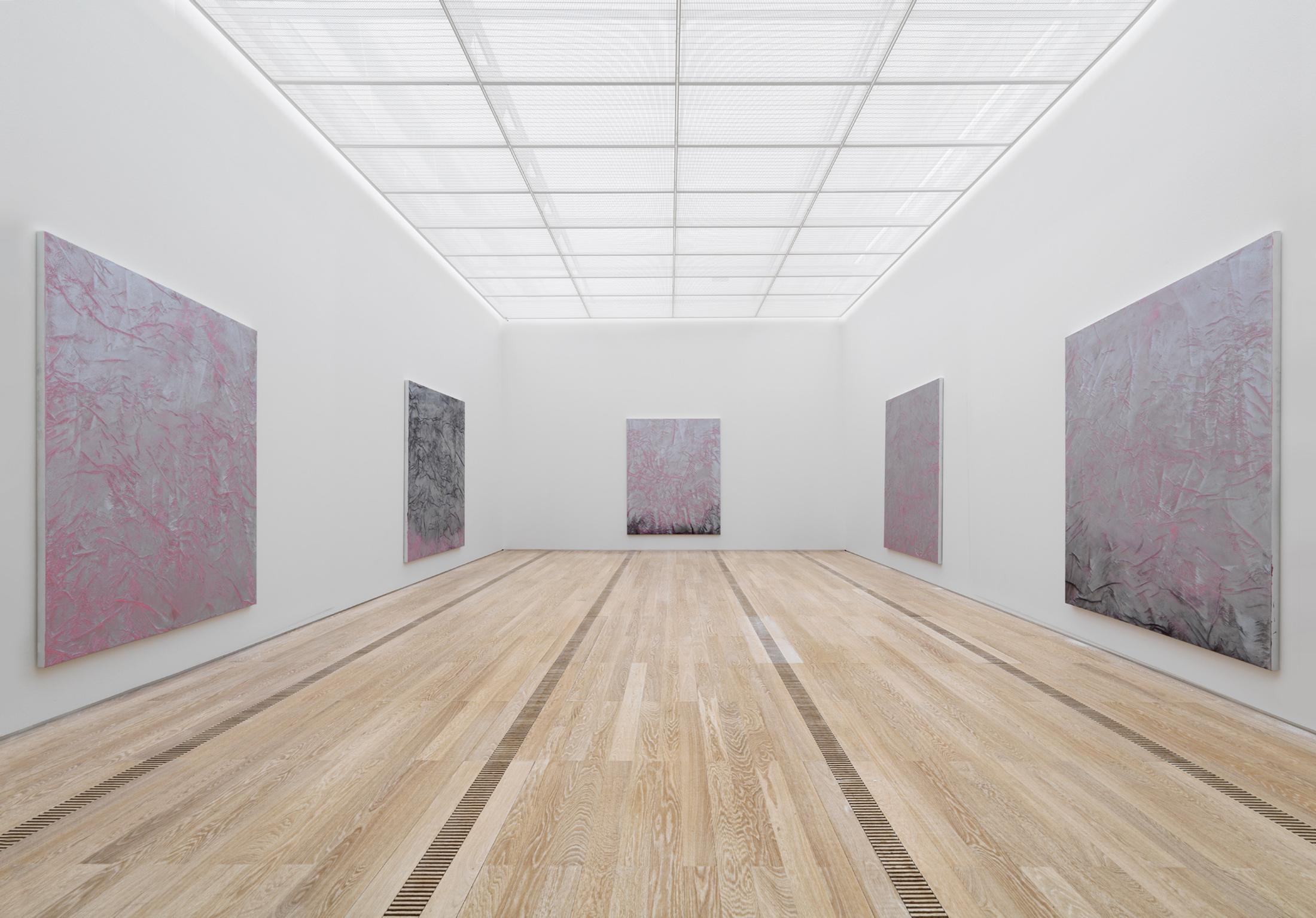 Exhibition View Rudolf Stingel Soloshow at Fondation Beyeler, Riehen, 2019 / Photo: Stefan Altenburger / © Rudolf Stingel / Courtesy: the artist and Fondation Beyeler