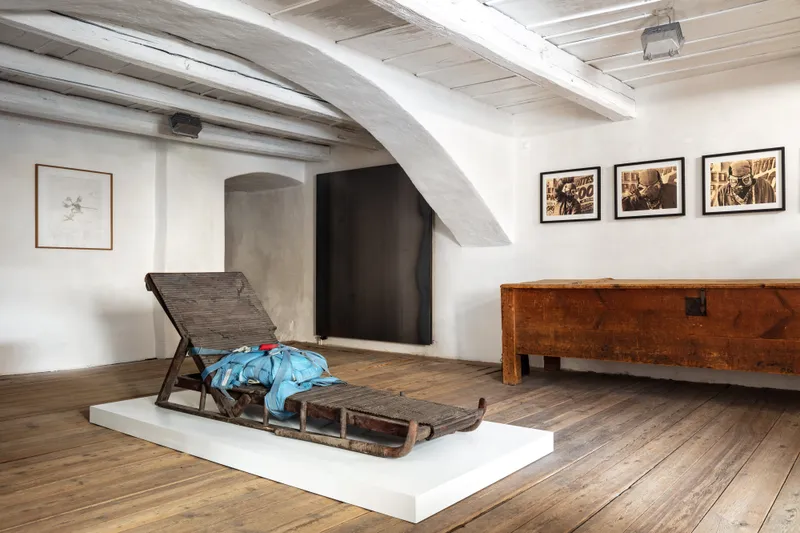 Exhibition View Salvatore Scarpitta and Panamarenko «Dream Maschines» at Fundaziun Not Vital, Ardez and Castle Tarasp, 2019 / Courtesy: Fundaziun Not Vital