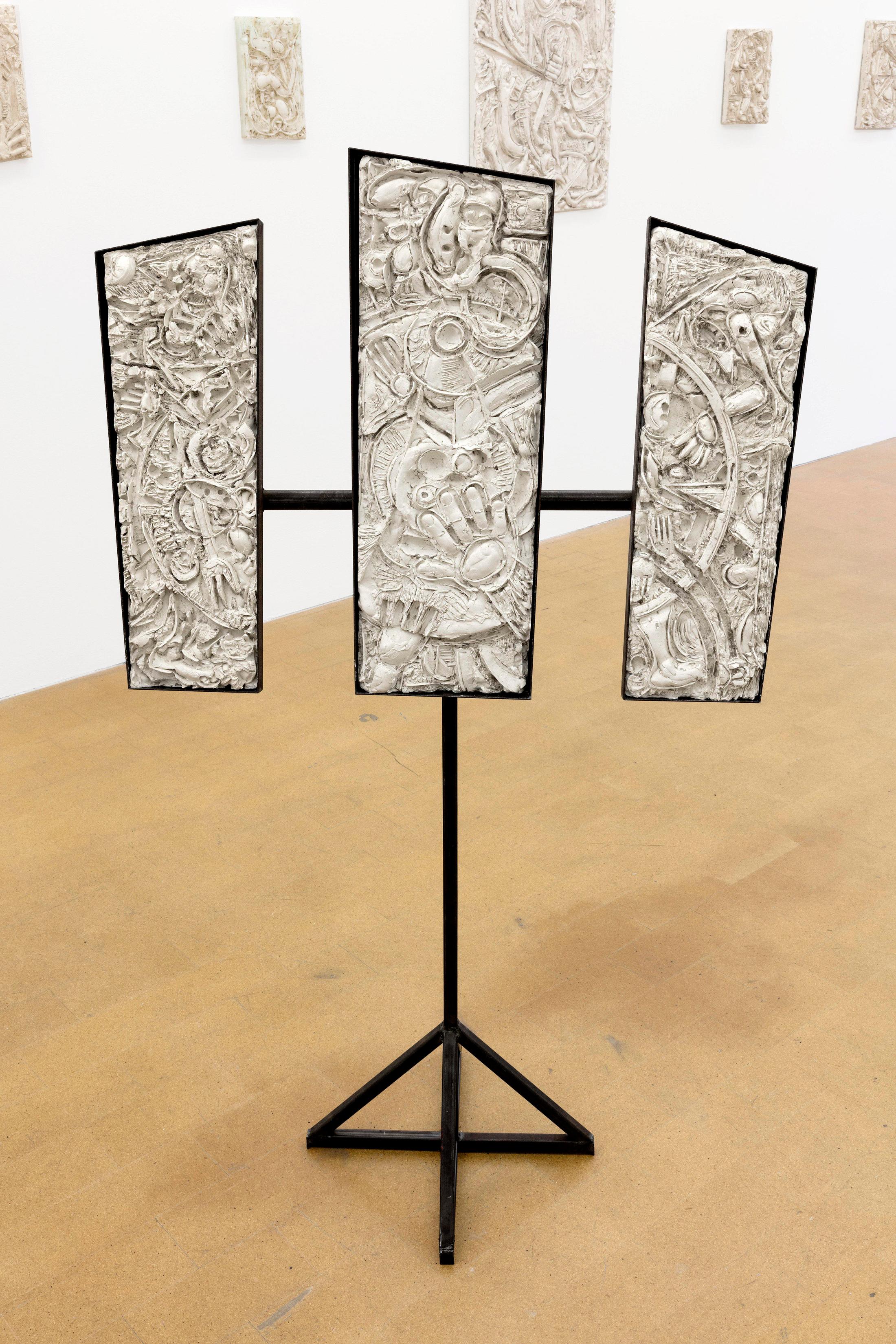 Exhibition View Martin Chramosta "Tableau famille, 2017“ at Alpineum Produzentengalerie, 2018 / Photo: Andri Stadler