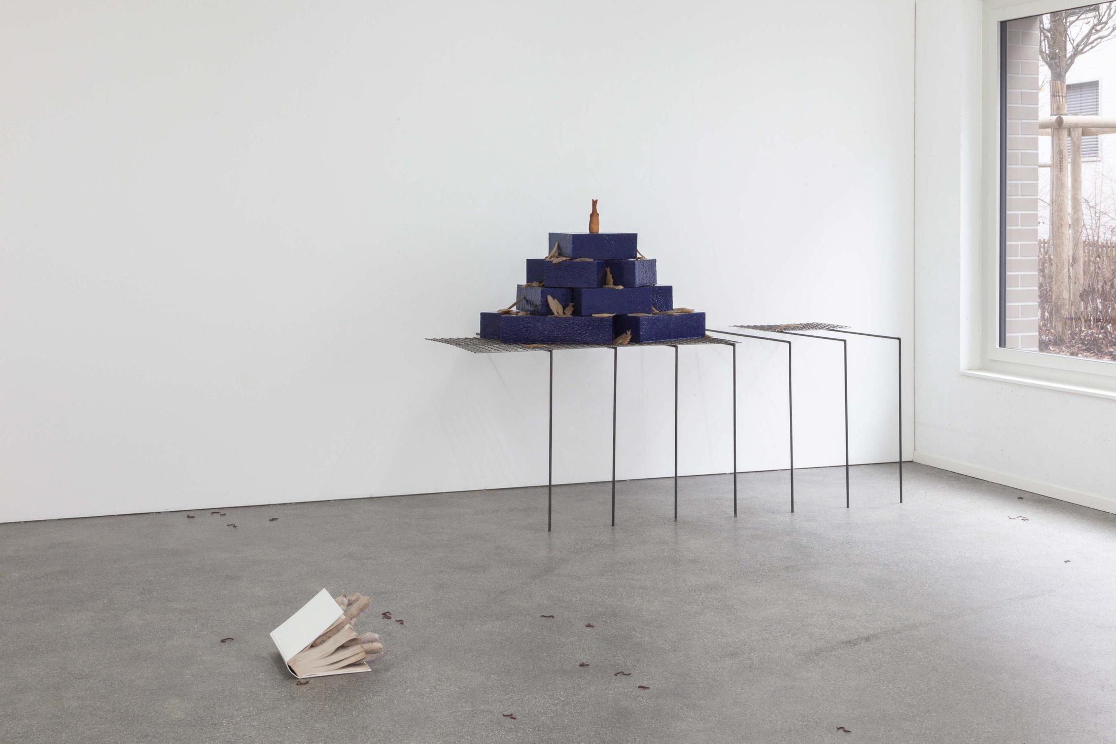 Exhibition View Sara Ravelli Solo Show «The Special Treat» at Espace 3353, 2021-2022 / Photo: Anastasia Mityukova / Courtesy: the artist and Espace 3353