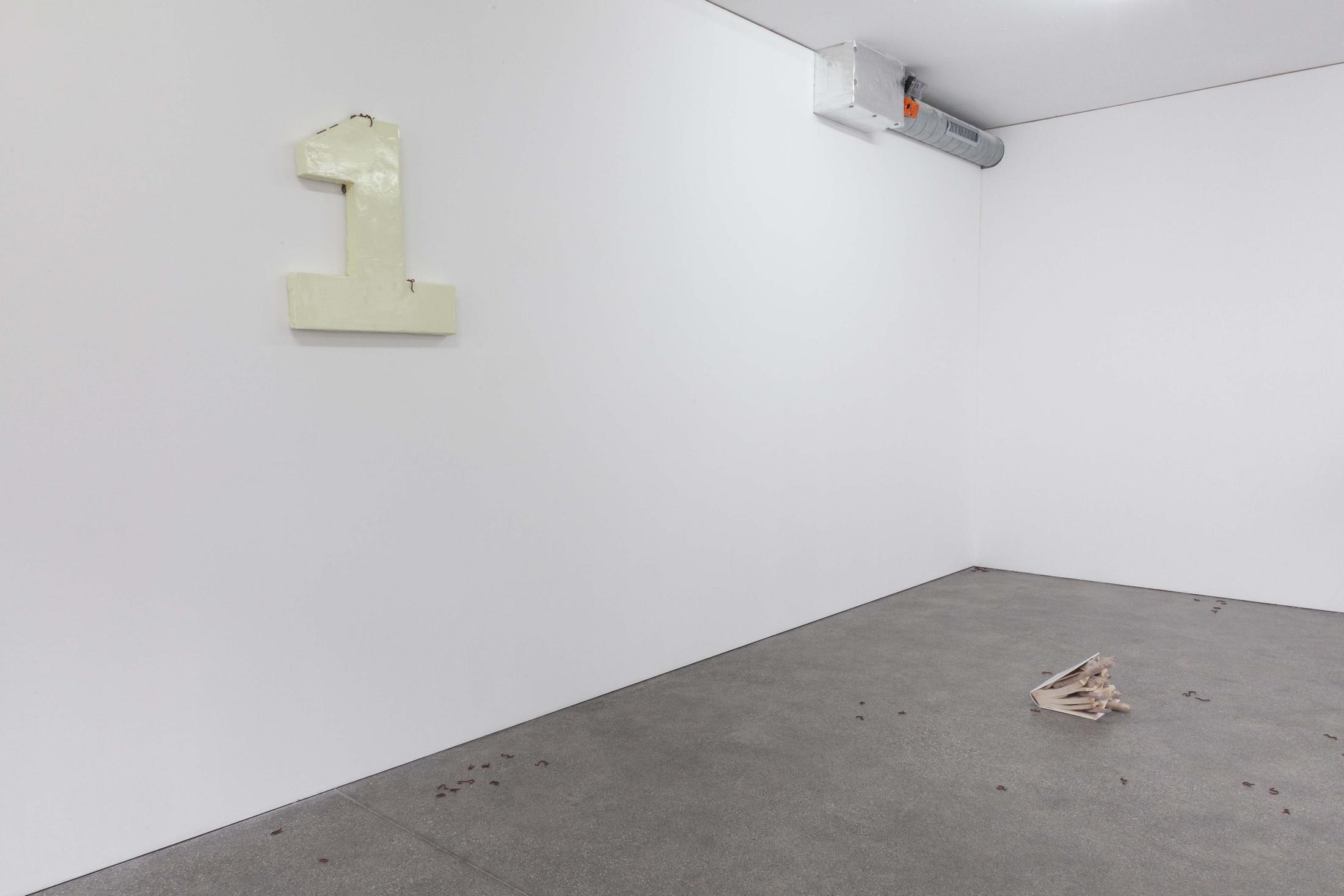 Exhibition View Sara Ravelli Solo Show «The Special Treat» at Espace 3353, 2021-2022 / Photo: Anastasia Mityukova / Courtesy: the artist and Espace 3353