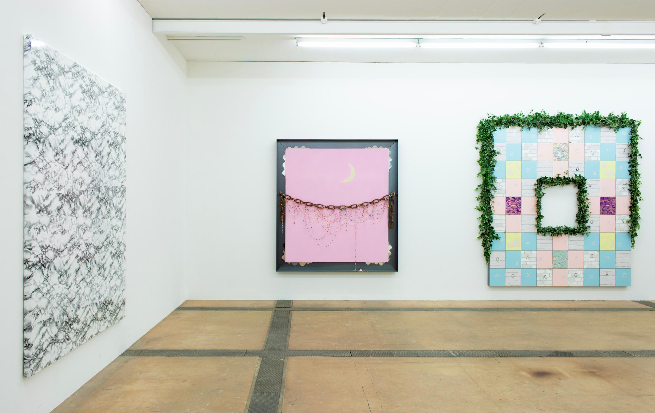 Exhibition View Sarah Benslimane Solo Show «dreamstime» at Centre d'Art Contemporain, Geneva, 2022-2023 / Photo: Niels Hung / Courtesy: the artist and Centre d'Art Contemporain