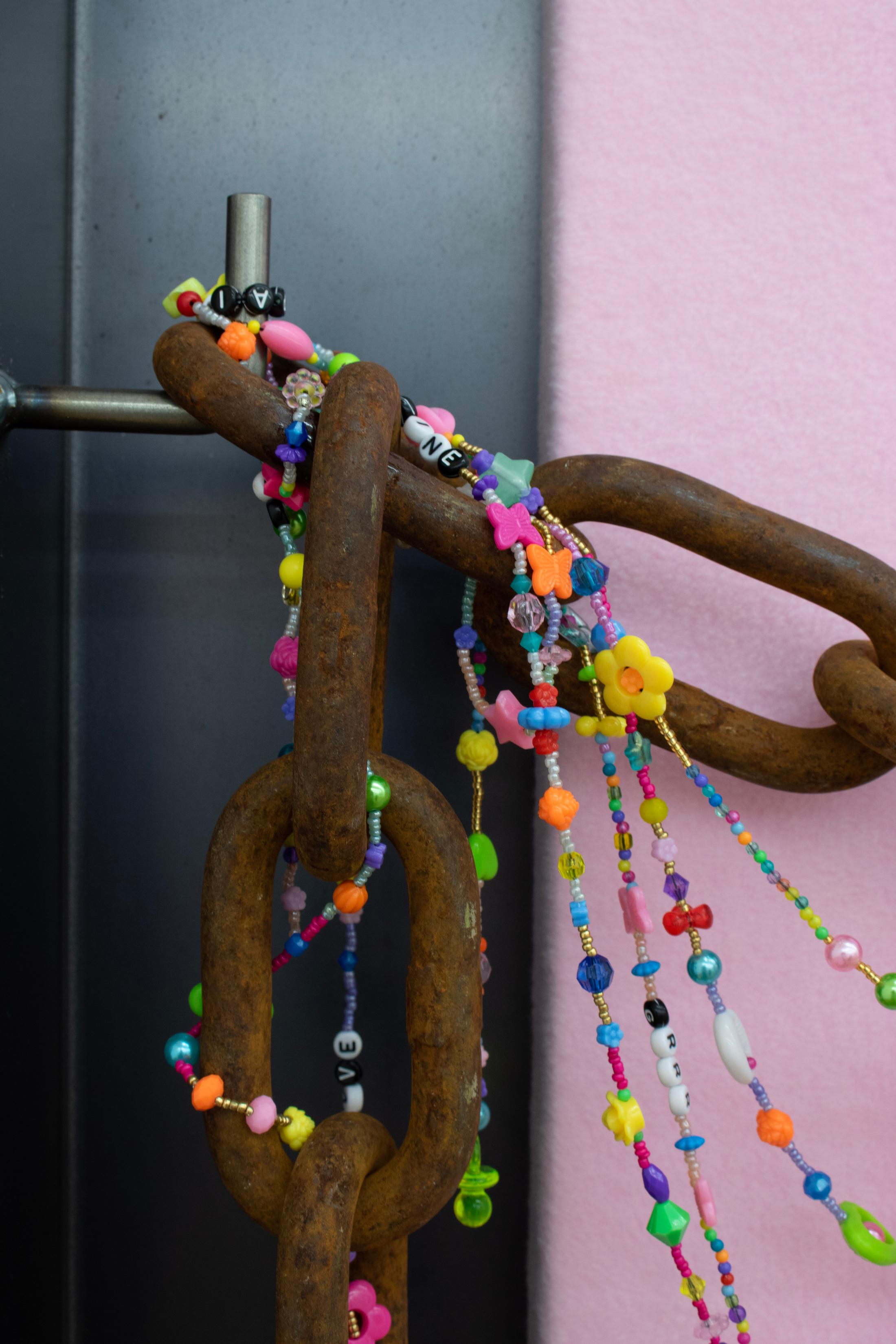 Exhibition View Sarah Benslimane Solo Show «dreamstime» at Centre d'Art Contemporain, Geneva, 2022-2023 / Photo: Niels Hung / Courtesy: the artist and Centre d'Art Contemporain