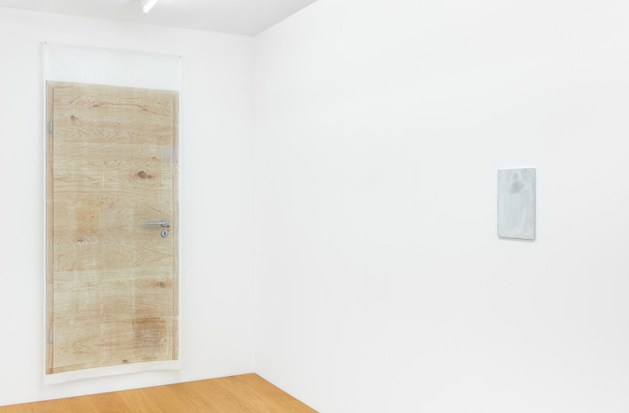 Exhibition View Sarah Lehnerer Soloshow «I could turn myself into it instead of away from it» at Kichgasse, Steckborn, 2019 / Photo: Alex Kern / Courtesy: the artist and Kichgasse