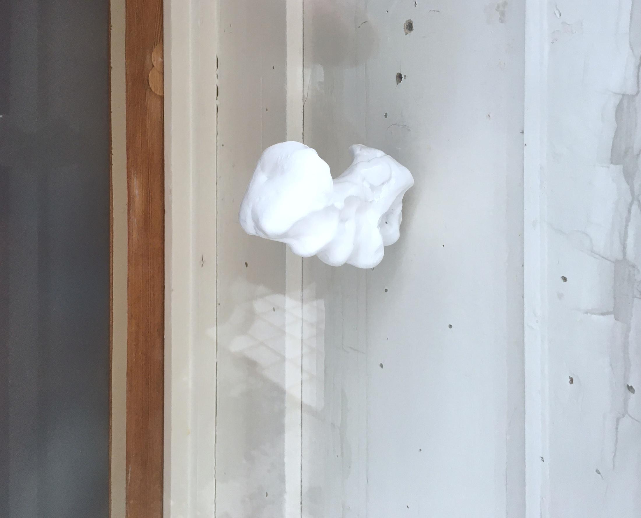 Exhibition View Sarah Lehnerer Soloshow «I could turn myself into it instead of away from it» at Kichgasse, Steckborn, 2019 / Photo: Alex Kern / Courtesy: the artist and Kichgasse