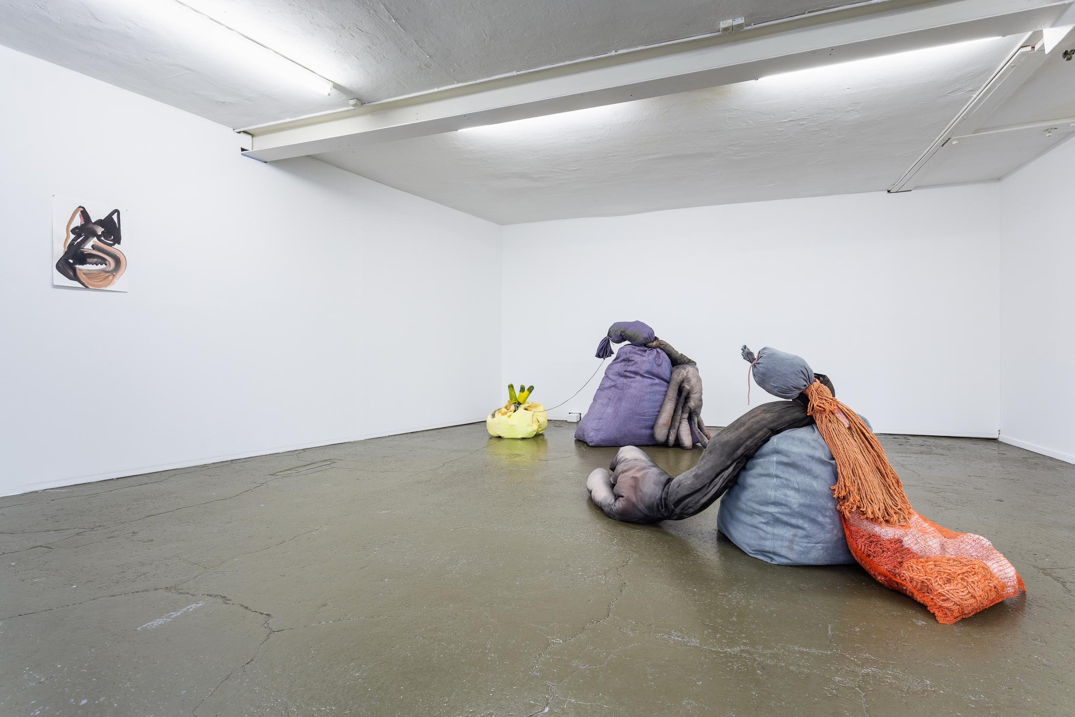 Exhibition View Groupshow «Sarah Margnetti & Megan Rooney ; view on Megan Rooney, Kaput Kaput, 2019» at Last Tango, Zurich / Photo: Kilian Bannwart / Courtesy: the artist and Last Tango