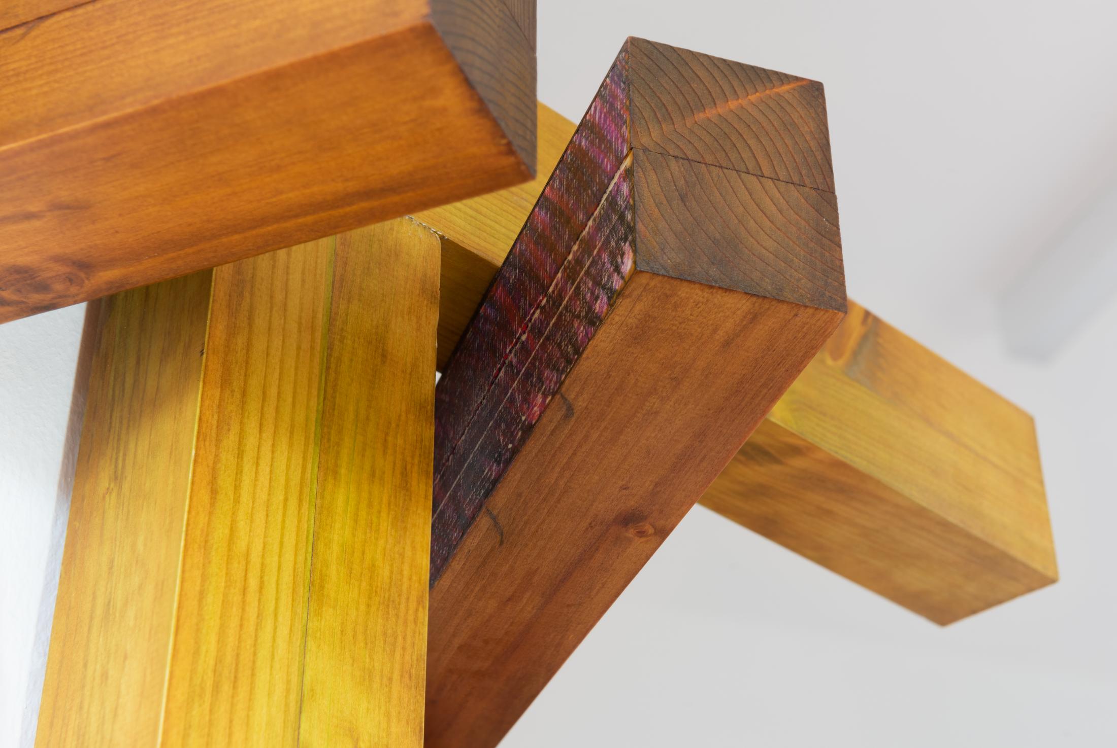 Exhibition View Group Show «SBANDARE; view on Marco Rigoni
A Fateful Rendezvous (Tartan trousers, beers and poison voices), 2023, stained wood and wax colors, variable dimensions» at Sonnenstube, Lugano, 2023 / Photo: Mattia Angelini / Courtesy: the artist and Sonnenstube