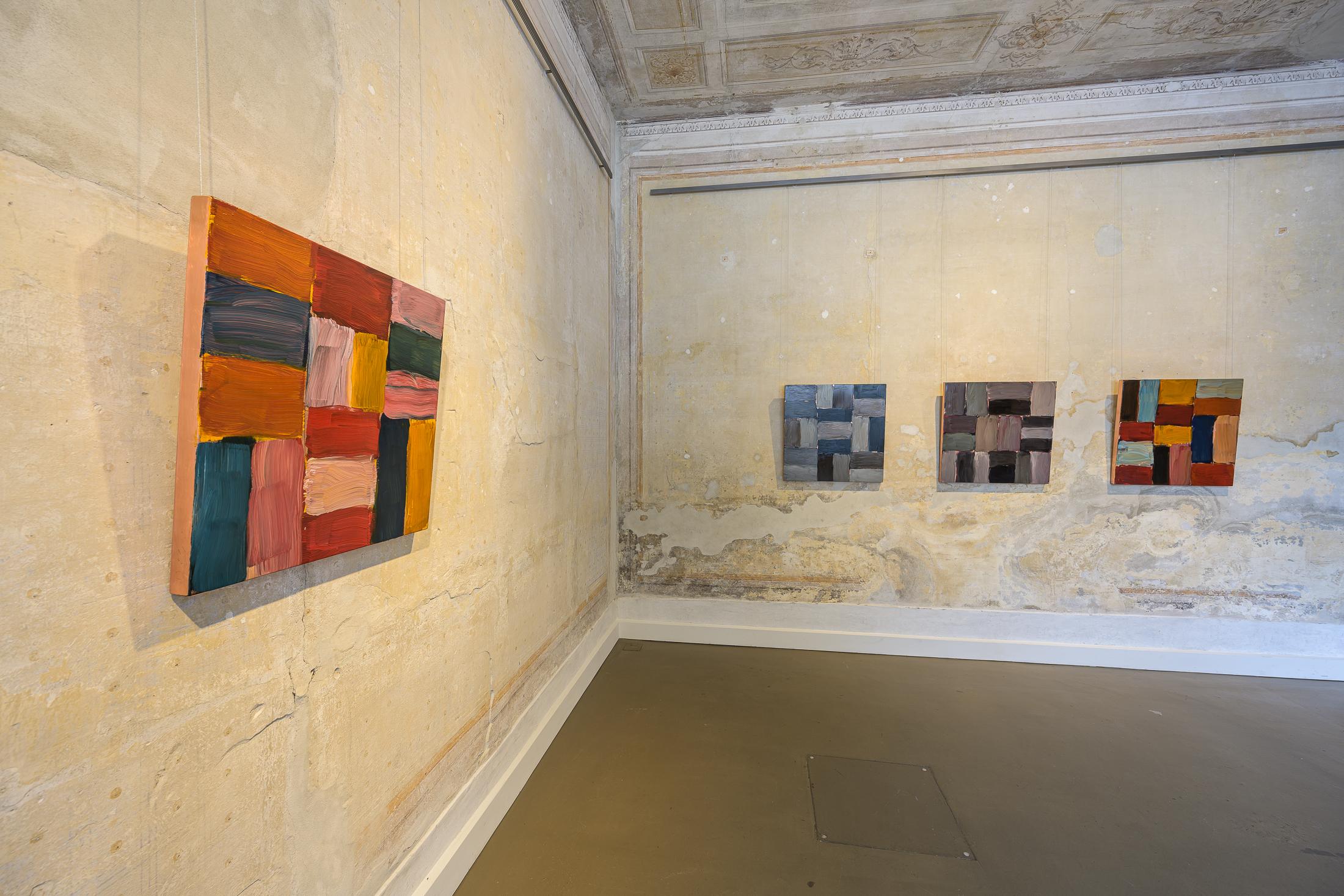 Exhibition View Sean Scully Soloshow «Aeternum» presented by Robilant+Voena at Forum Paracelsus, St. Moritz / © Sean Scully / Photo: Romano Salis / Courtesy: Sean Scully and Robilant+Voena