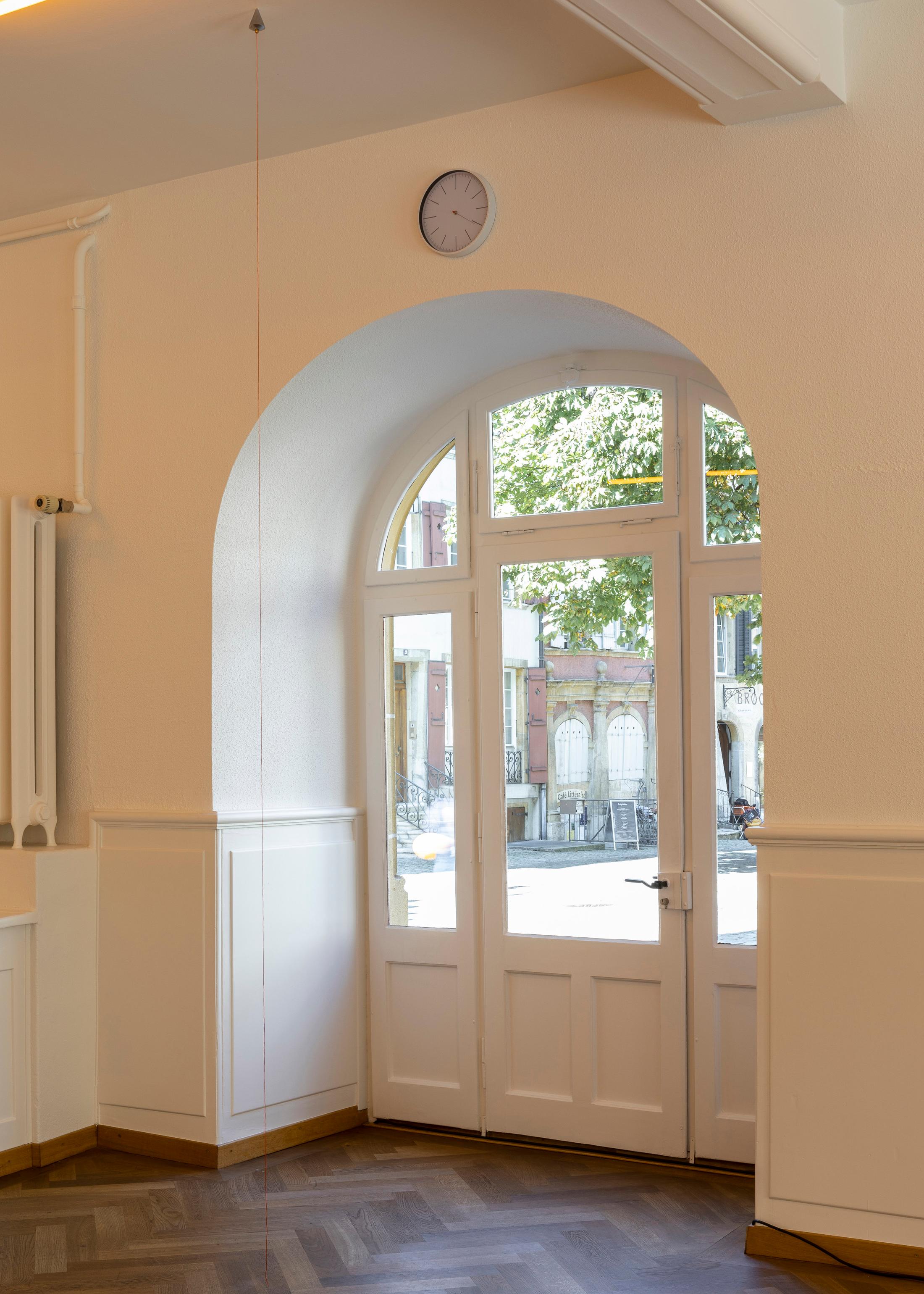 Exhibition View Groupshow «Seemingly Incurable Sensation of Temporal Ambiguity; view on Jodok Wehrli» at KRONE COURONNE, Biel/Bienne, 2021 / Photo: © Michal Florence Schorro / Courtesy: the artists and KRONE COURONNE