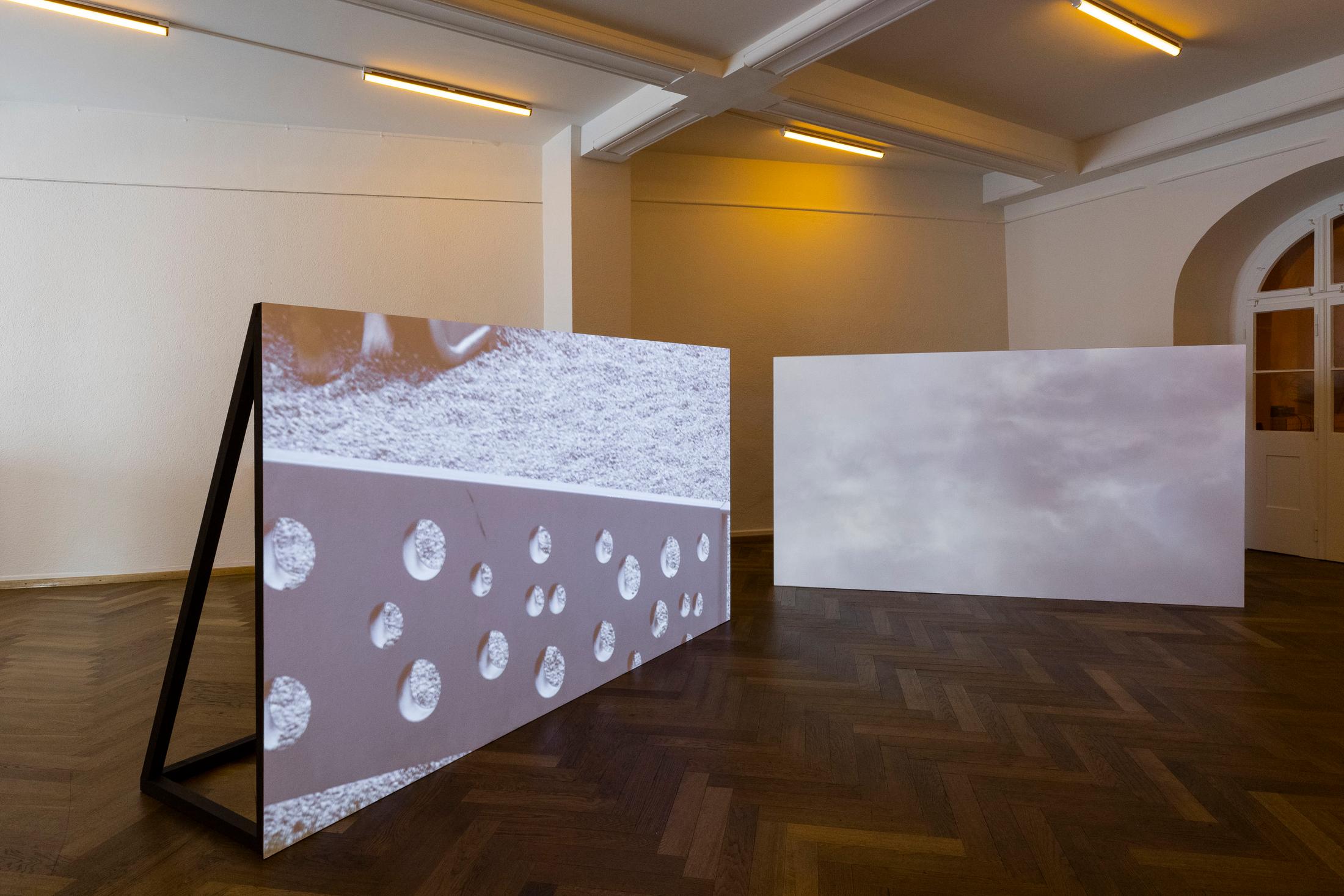 Exhibition View Groupshow «Seemingly Incurable Sensation of Temporal Ambiguity; view on Left to right: Mein Verein, Janosch Perler» at KRONE COURONNE, Biel/Bienne, 2021 / Photo: © Michal Florence Schorro / Courtesy: the artists and KRONE COURONNE