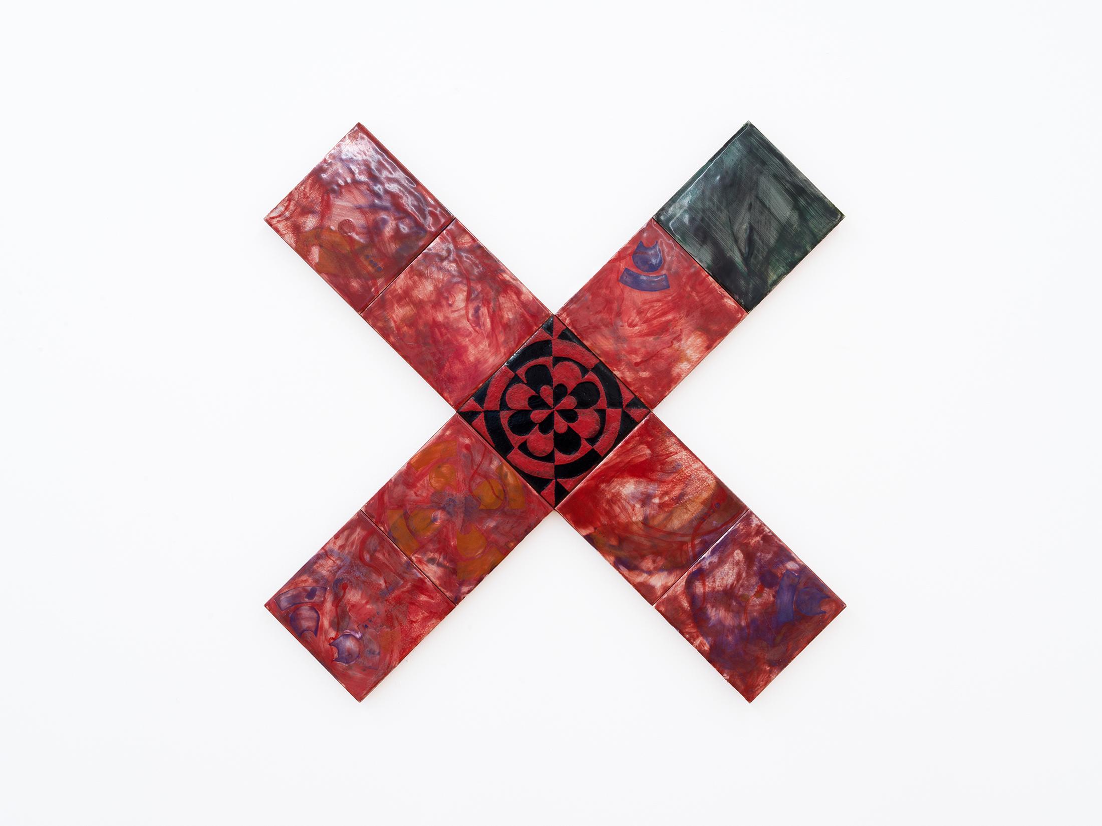 Exhibition View Séverine Heizmann Solo Show «jittering at dusk; view on Séverine Heizmann, Wind IV, glazed tiles mounted on wood, 60×60cm, 2021» at Kirchgasse, Steckborn, 2021 / Photo: CE / Courtesy: the artist and Kirchgasse Gallery