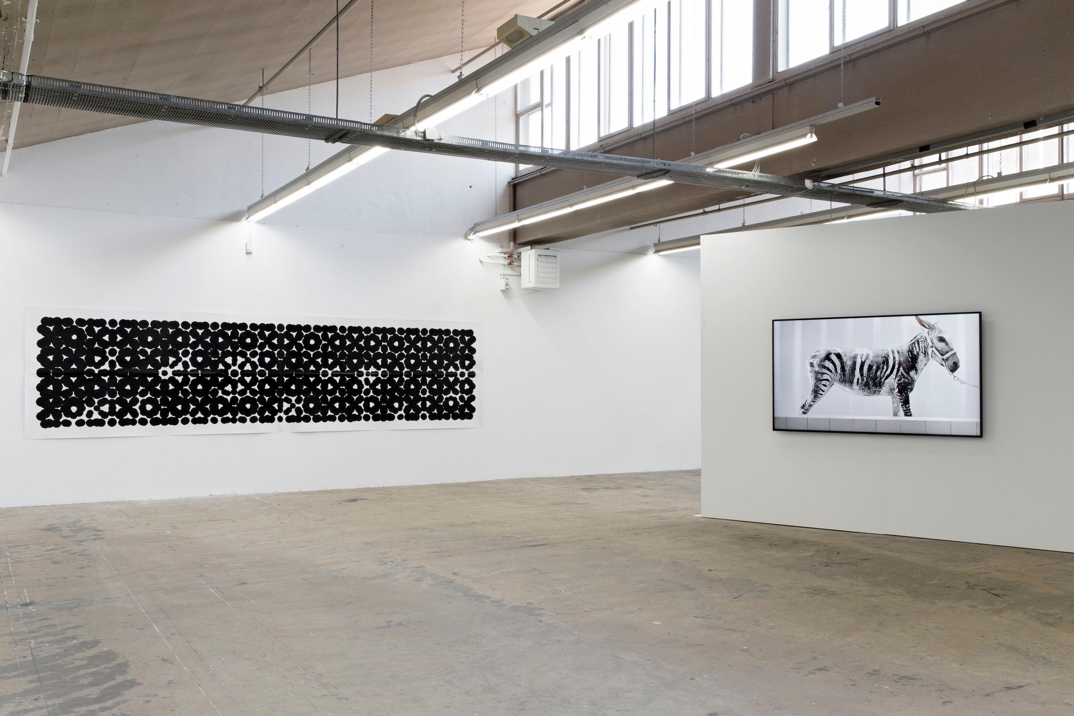 Exhibition View Sharif Waked Solo Show «Halftones; view on Sharif Waked, Arabesque No. 11 (Breathe), 2020; Bath Time, 2012» at Kunsthaus Baselland, Muttenz, Basel, 2020 / Photo: Gina Folly / Courtesy: the artist