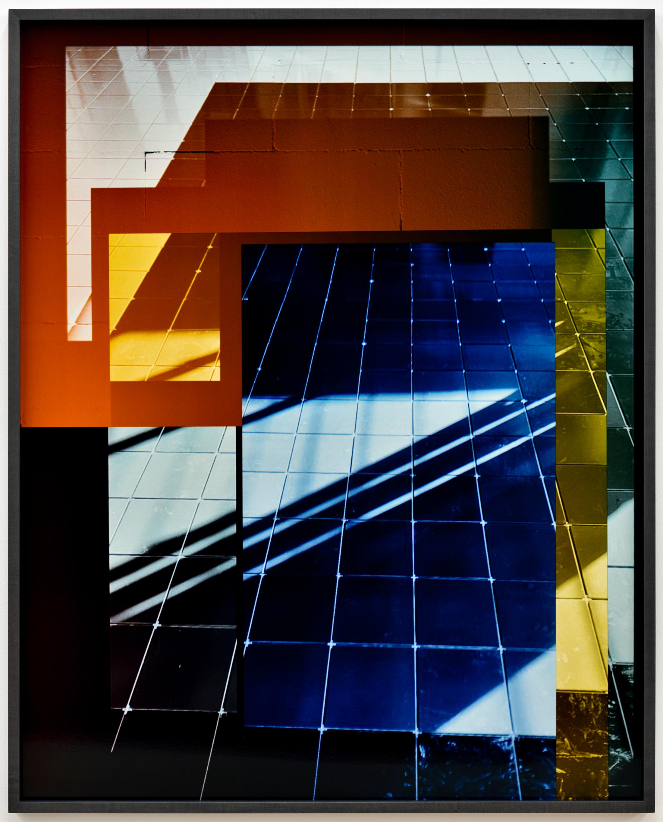 Exhibition View Shirana Shahbazi Solo Show «Reality Show; view on Shirana Shahbazi, Untitled, 2020, C-print on aluminium, Ed. 1/5 (+1 AP), 150 x 120 cm, (152.5 x 122.5 cm framed)» at Galerie Peter Kilchmann, Zurich, 2020 / Courtesy: the artist and Galerie Peter Kilchmann