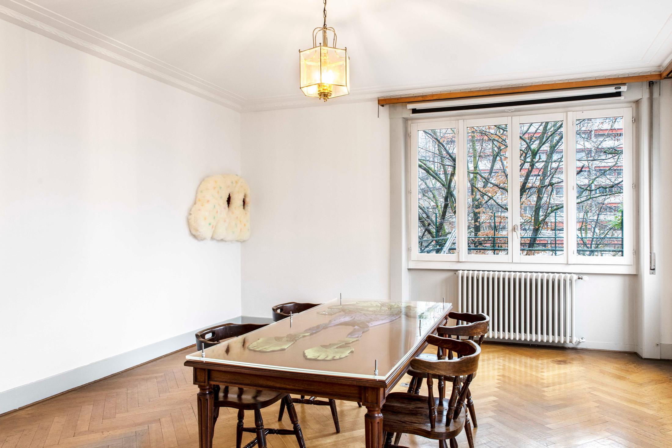 Exhibition View Shuang Li Solo Show «Among Us» at Cherish, Geneva, 2021 / Photo: James Bantone / Courtesy: the artist and Cherish