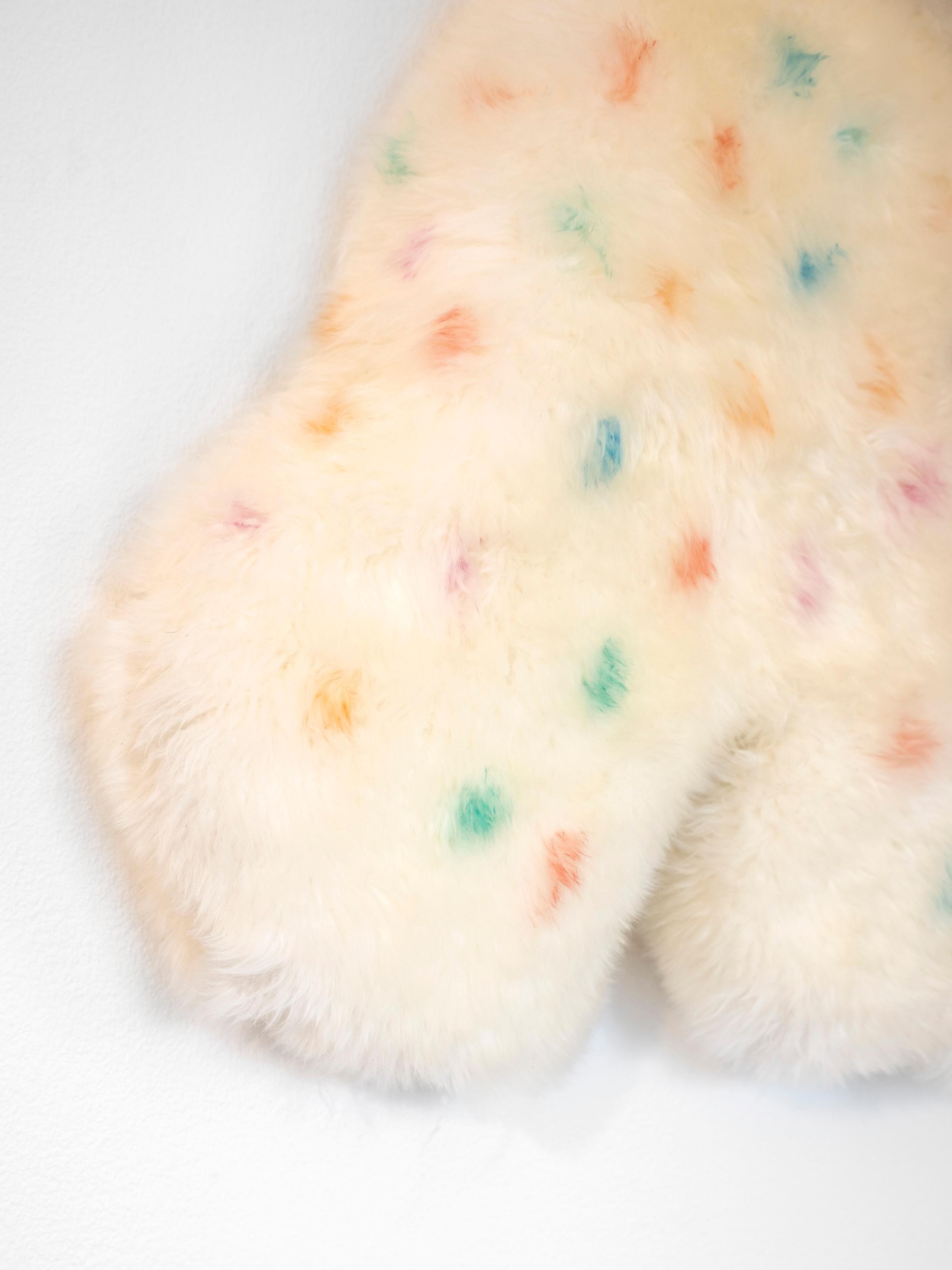 Exhibition View Shuang Li Solo Show «Among Us; view on Shuang Li, IMPOSTER, 2021, fur on foam, 104 x 77 x 16 cm, (detail)» at Cherish, Geneva, 2021 / Photo: James Bantone / Courtesy: the artist and Cherish