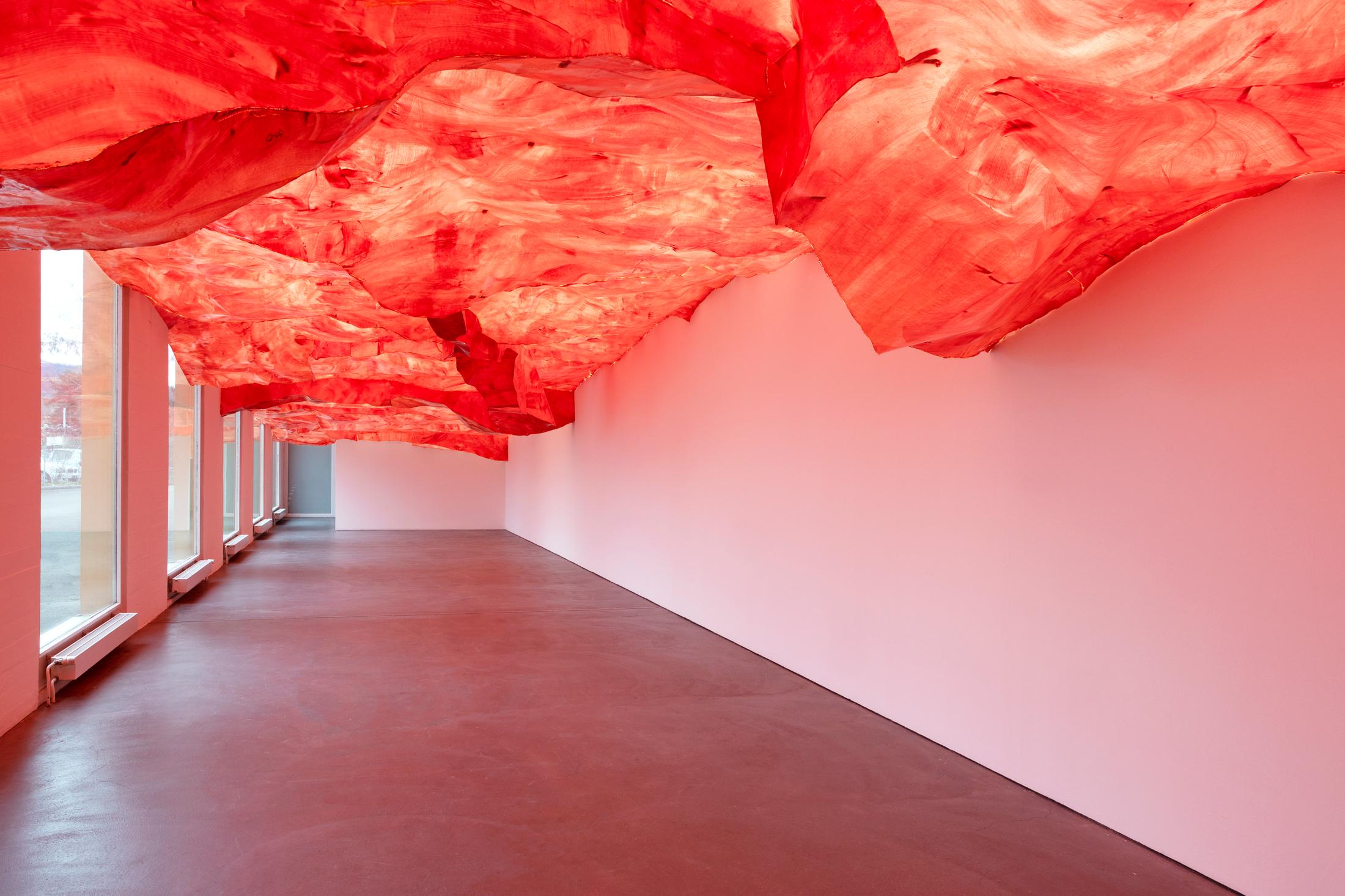 Exhibition View Simone Holliger Solo Show «venir en main» at Kunsthaus Baselland, Muttenz, 2023 / Photo: Gina Folly / Courtesy: the artist and Kunsthaus Baselland