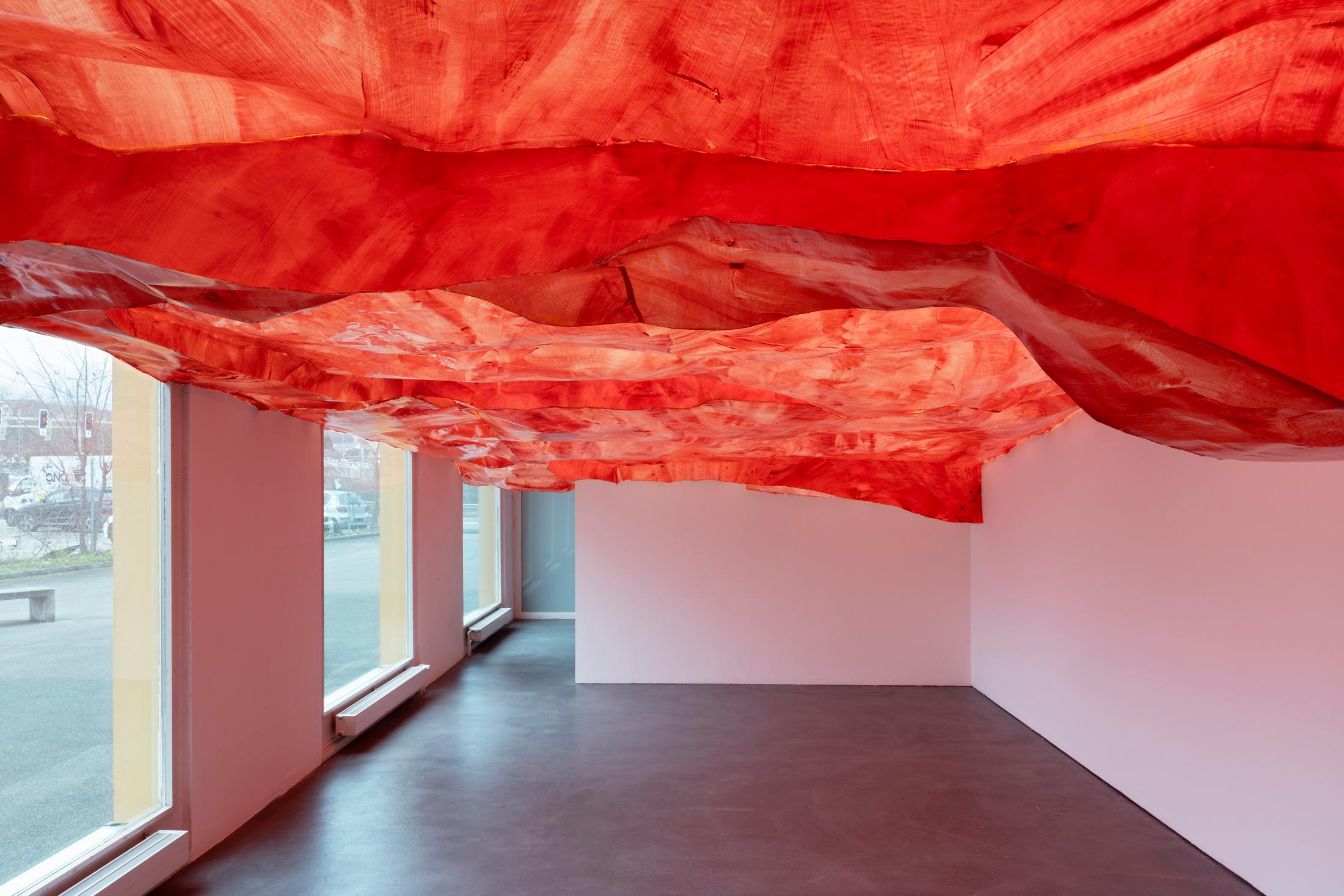 Exhibition View Simone Holliger Solo Show «venir en main» at Kunsthaus Baselland, Muttenz, 2023 / Photo: Gina Folly / Courtesy: the artist and Kunsthaus Baselland