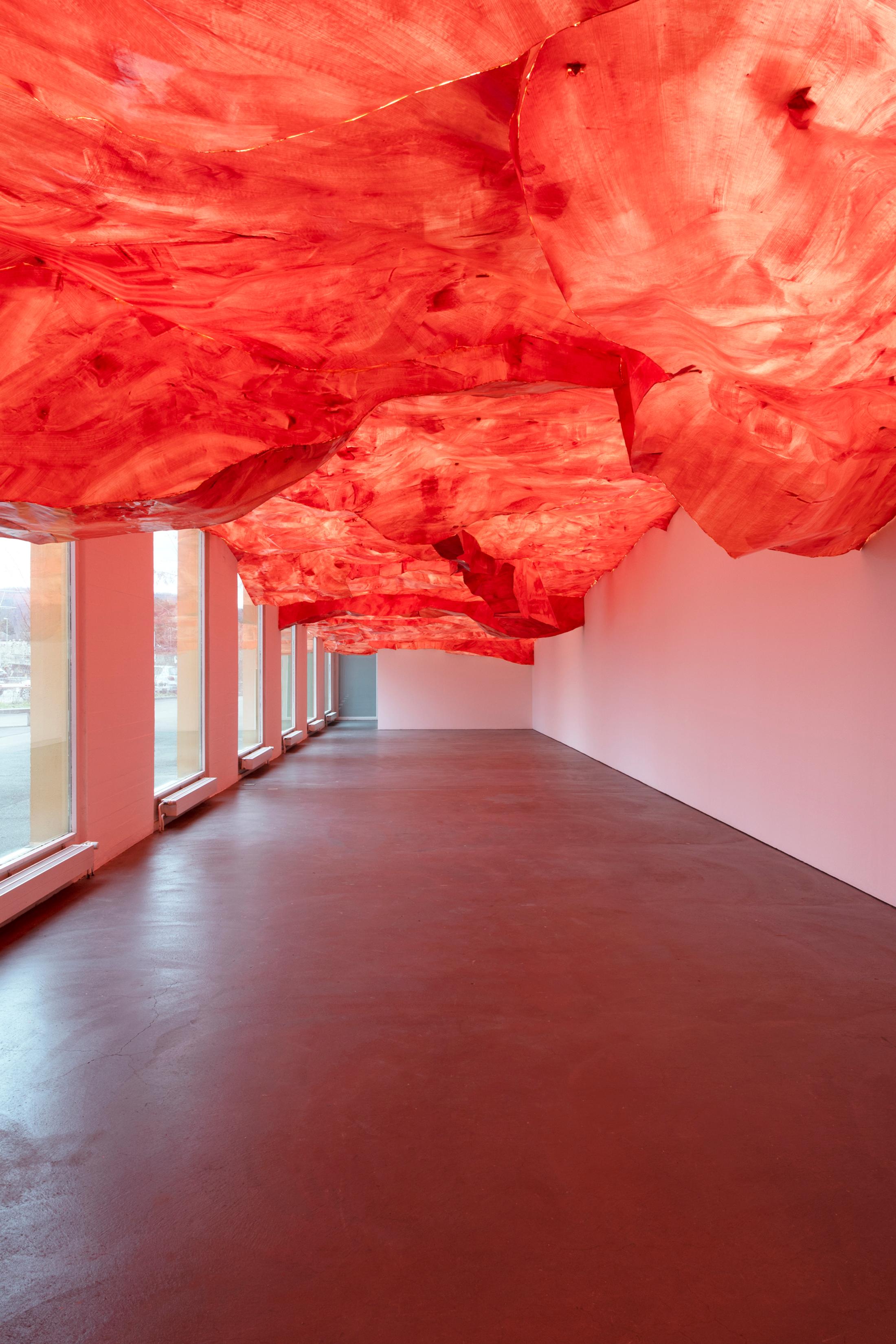 Exhibition View Simone Holliger Solo Show «venir en main» at Kunsthaus Baselland, Muttenz, 2023 / Photo: Gina Folly / Courtesy: the artist and Kunsthaus Baselland