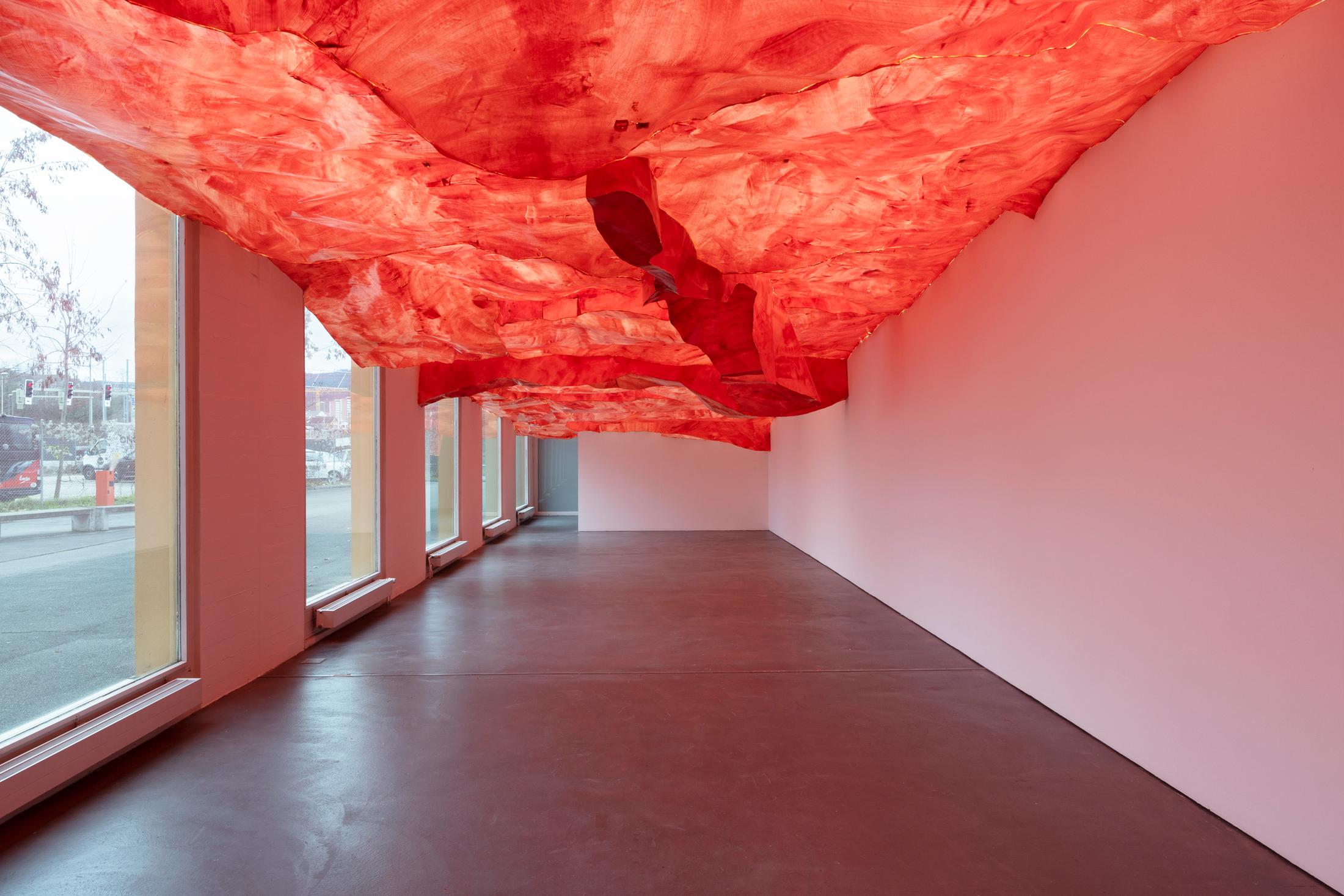 Exhibition View Simone Holliger Solo Show «venir en main» at Kunsthaus Baselland, Muttenz, 2023 / Photo: Gina Folly / Courtesy: the artist and Kunsthaus Baselland