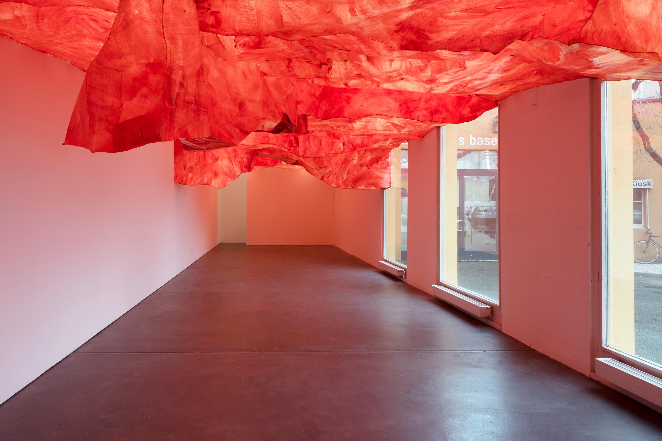 Exhibition View Simone Holliger Solo Show «venir en main» at Kunsthaus Baselland, Muttenz, 2023 / Photo: Gina Folly / Courtesy: the artist and Kunsthaus Baselland