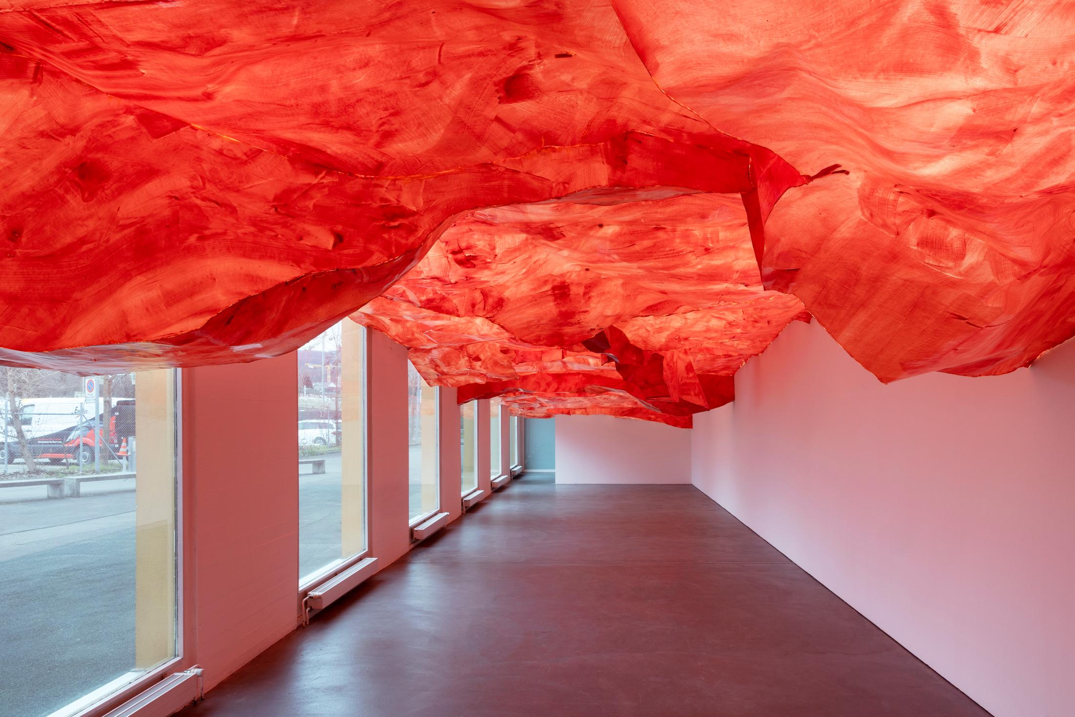 Exhibition View Simone Holliger Solo Show «venir en main» at Kunsthaus Baselland, Muttenz, 2023 / Photo: Gina Folly / Courtesy: the artist and Kunsthaus Baselland