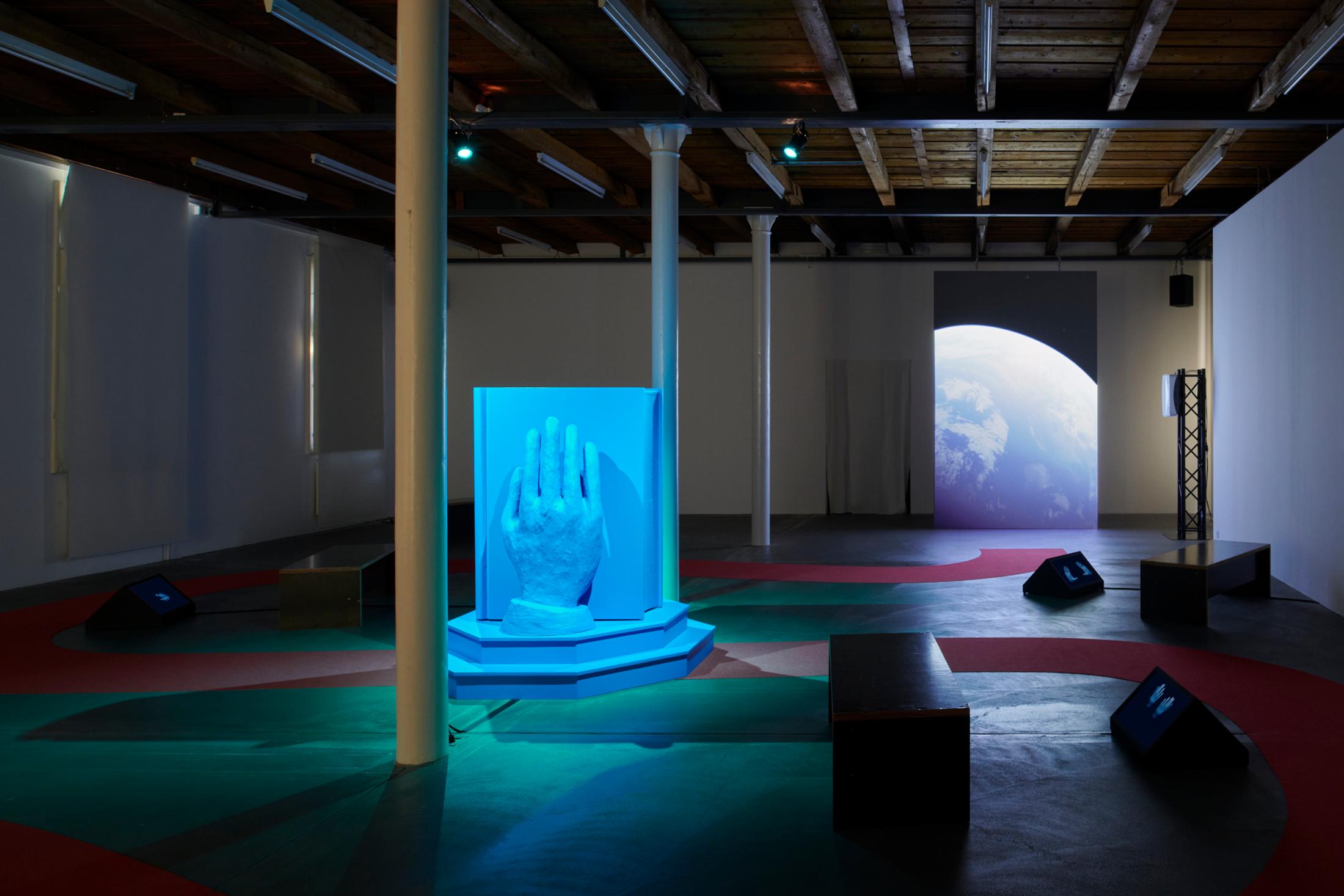 Exhibition View Soraya Lutangu Bonaventure and Alfatih Duo Exhibition «Window Seat» at Fri Art, 2021 / Photo: Guillaume Python / Courtesy: the artists and Fri Art Kunsthalle